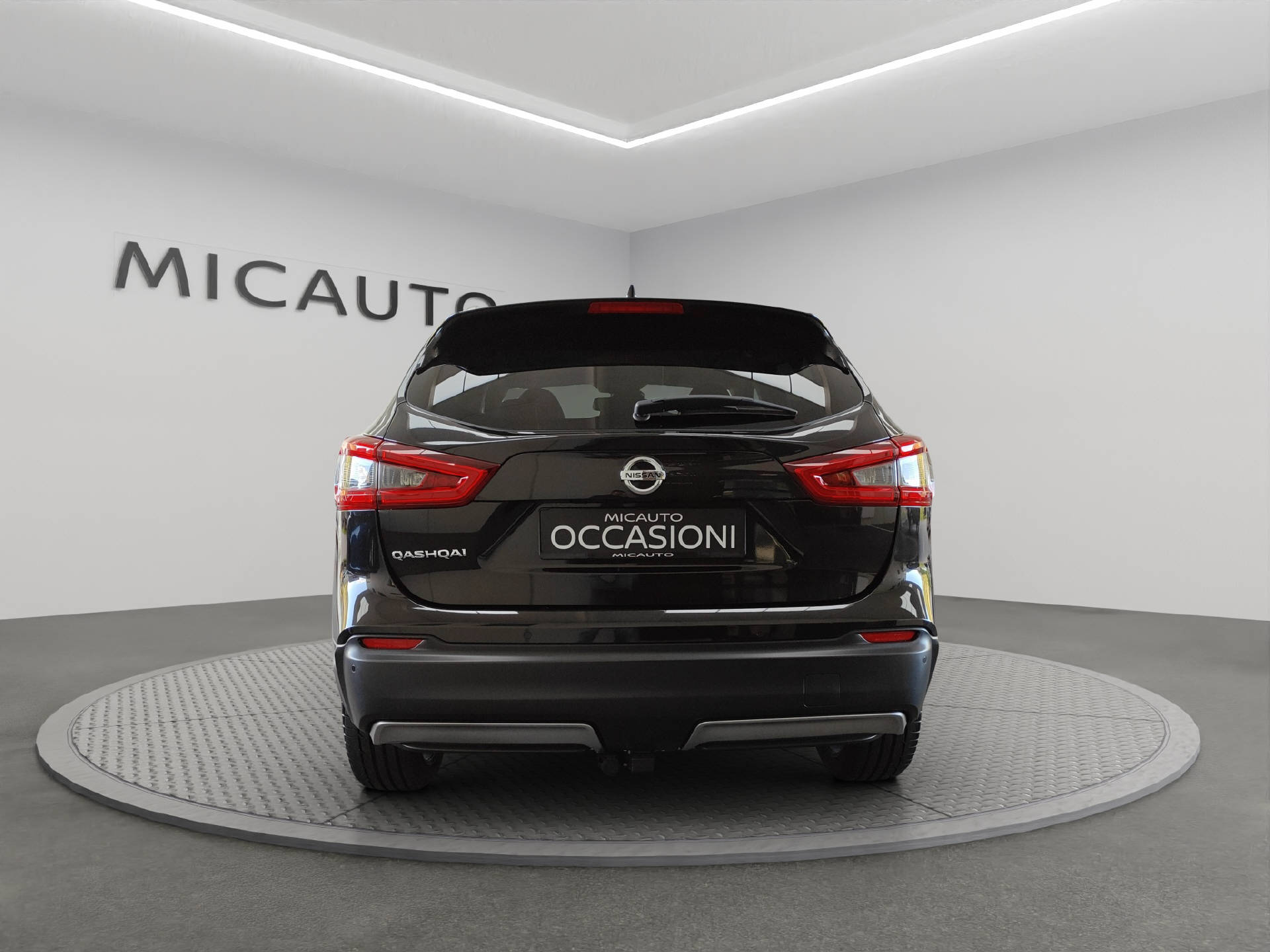 NISSAN Qashqai 1.6 dCi Tekna-image-3