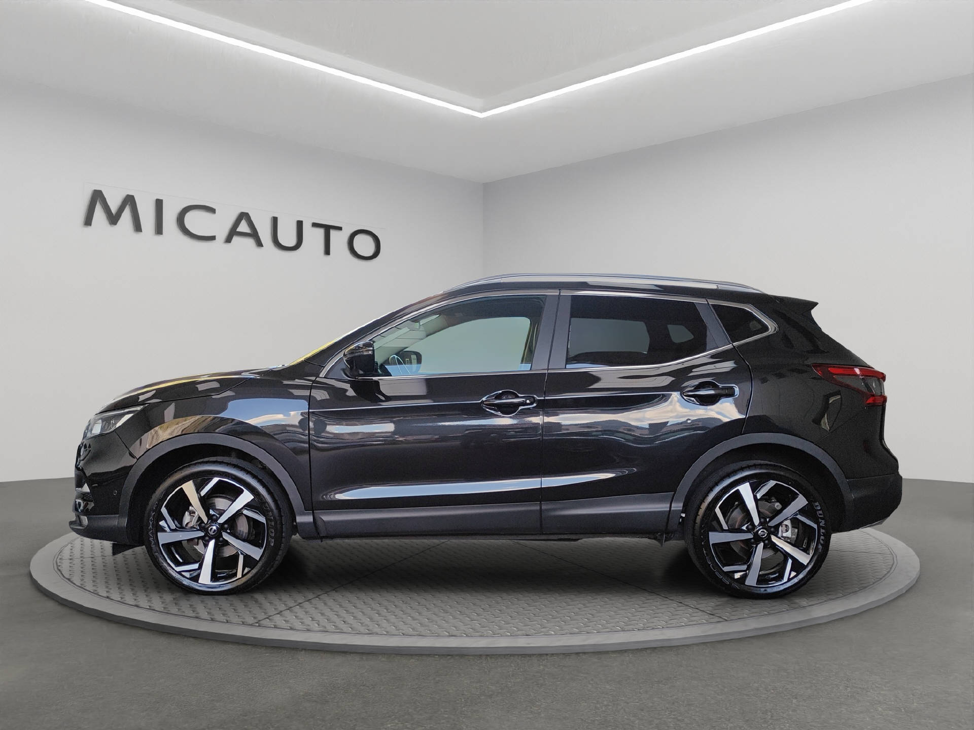 NISSAN Qashqai 1.6 dCi Tekna-image-5