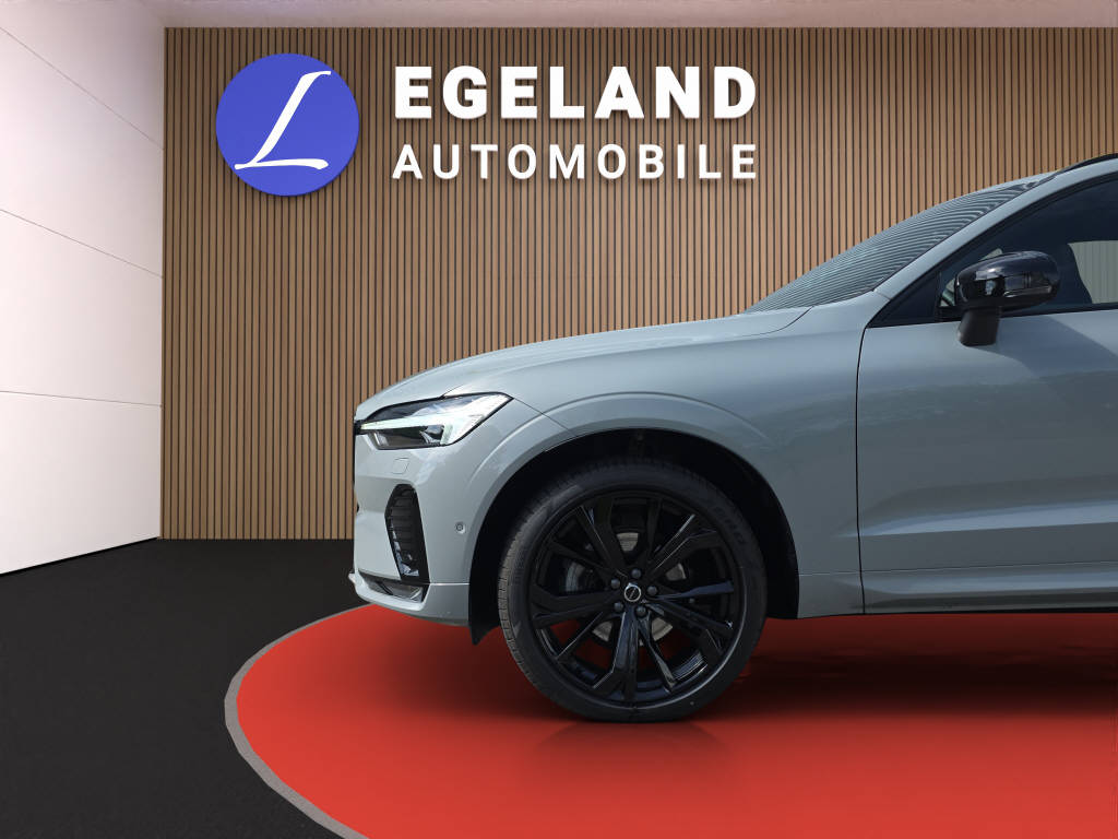 VOLVO XC60 2.0 B5 MH Plus Black Edition AWD-image-9