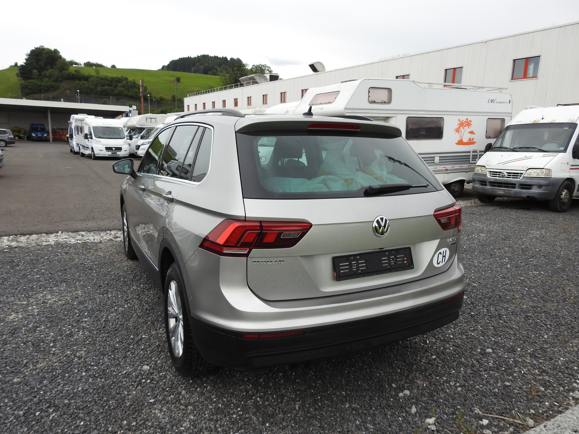 VW Tiguan 2.0 TDI SCR Highline4Motion DSG-image-3