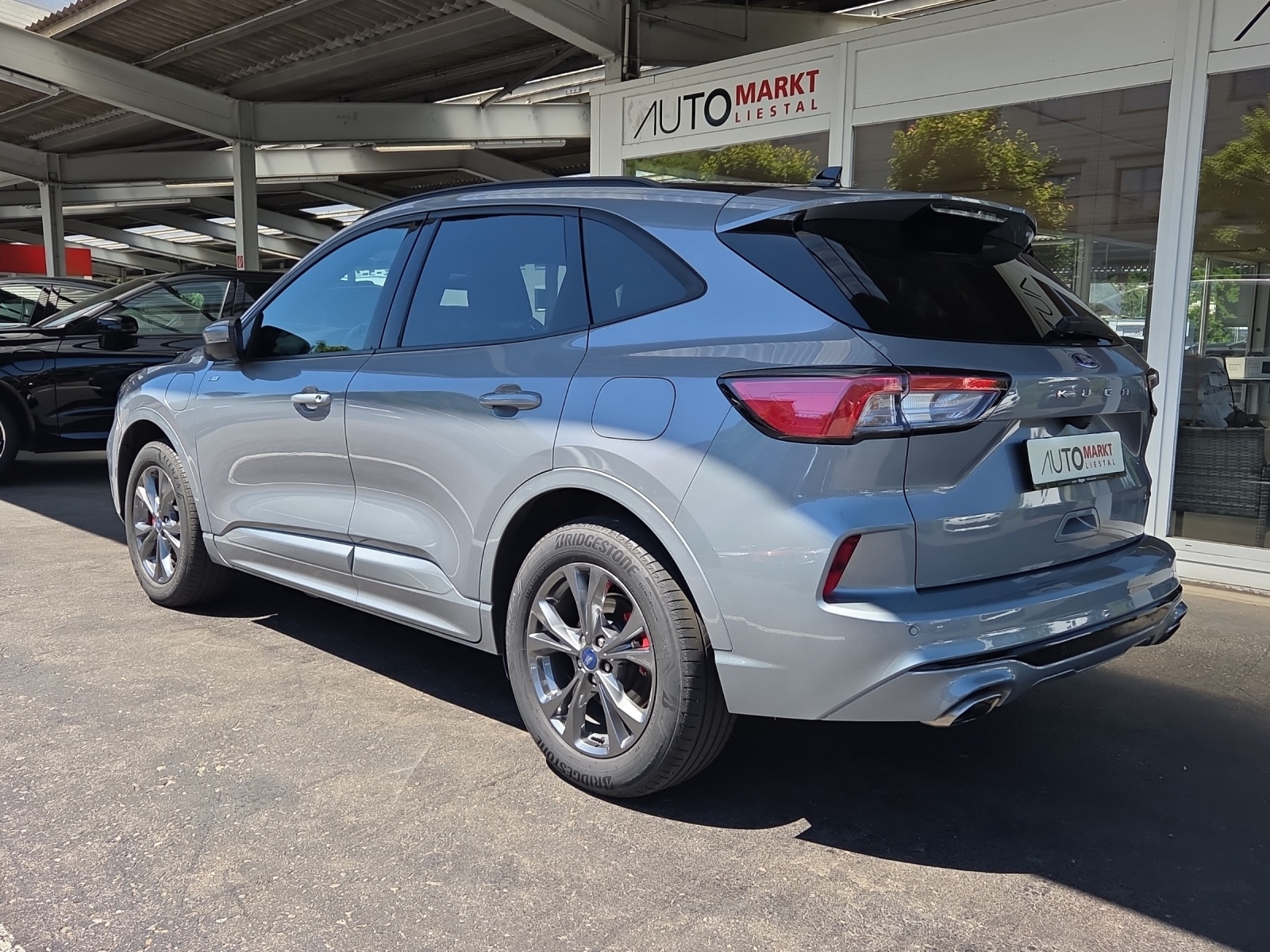 FORD Kuga 2.5 PHEV ST-Line X 2WD-showroom-element-2