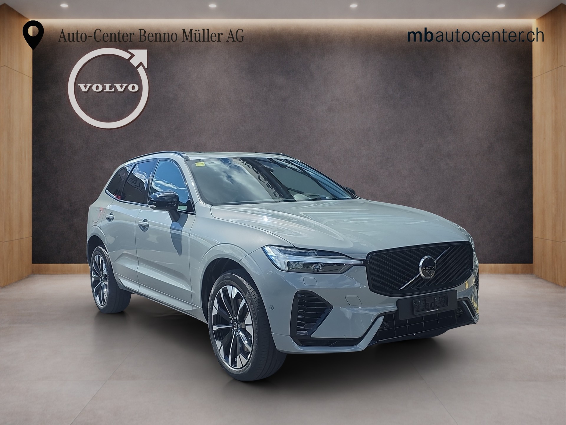 VOLVO XC60 2.0 T6 TE Ultra Dark eAWD-image-6