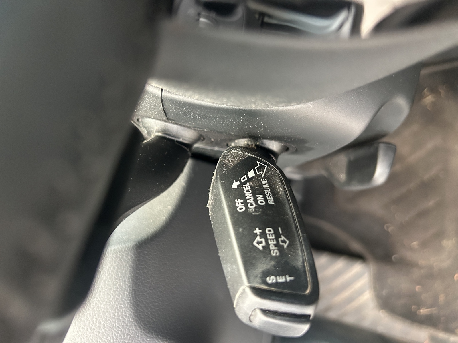 AUDI Q3 2.0 TDI Start quattro S-tronic-image-17