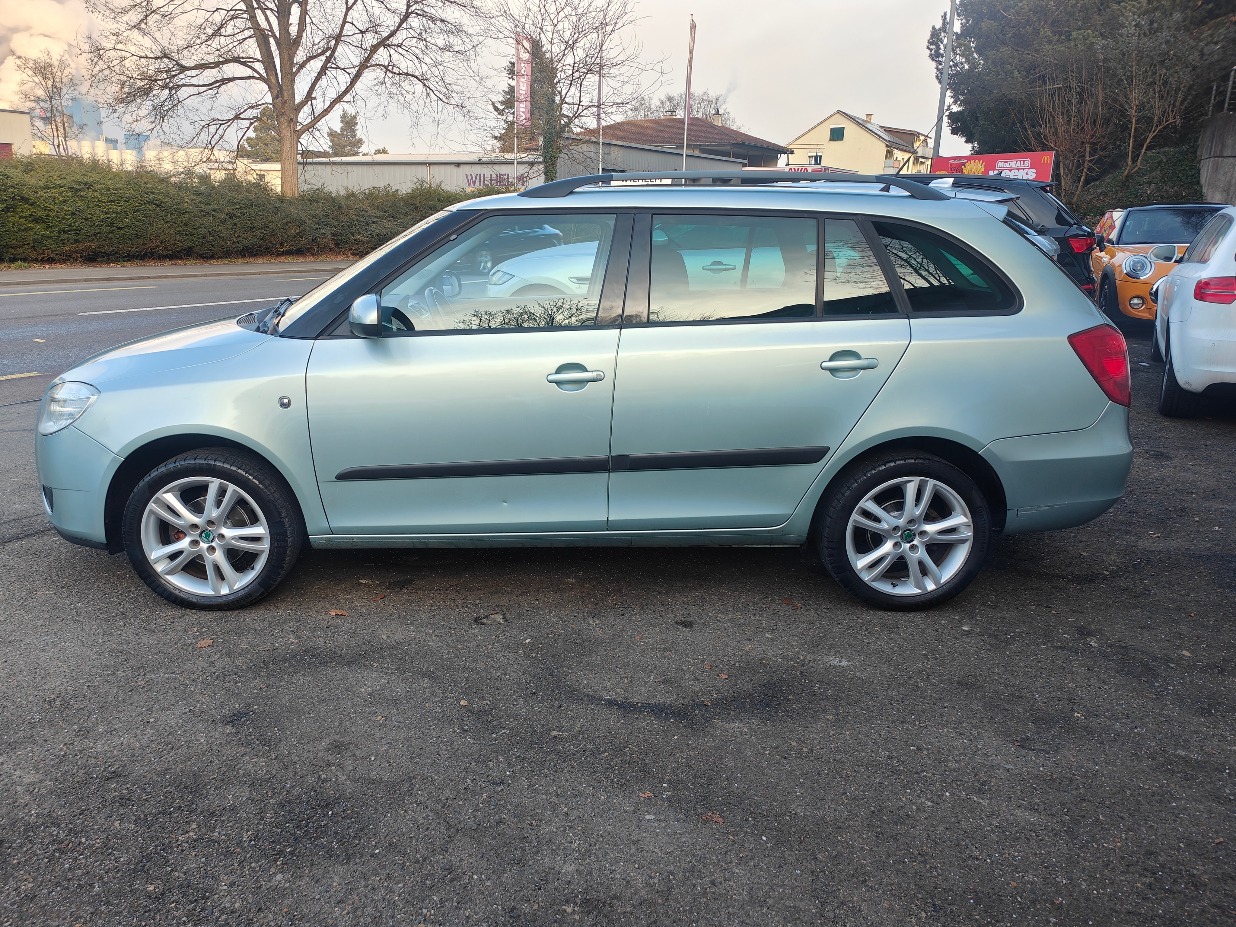 SKODA Fabia 1.6 Smile – Ansicht 4