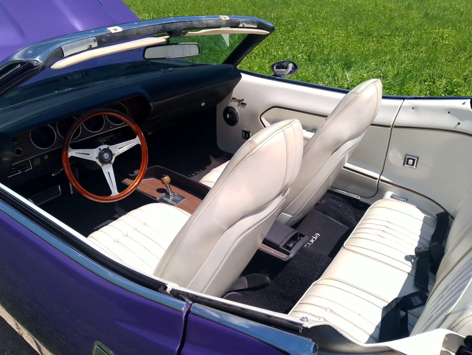 PLYMOUTH Barracuda-image-10