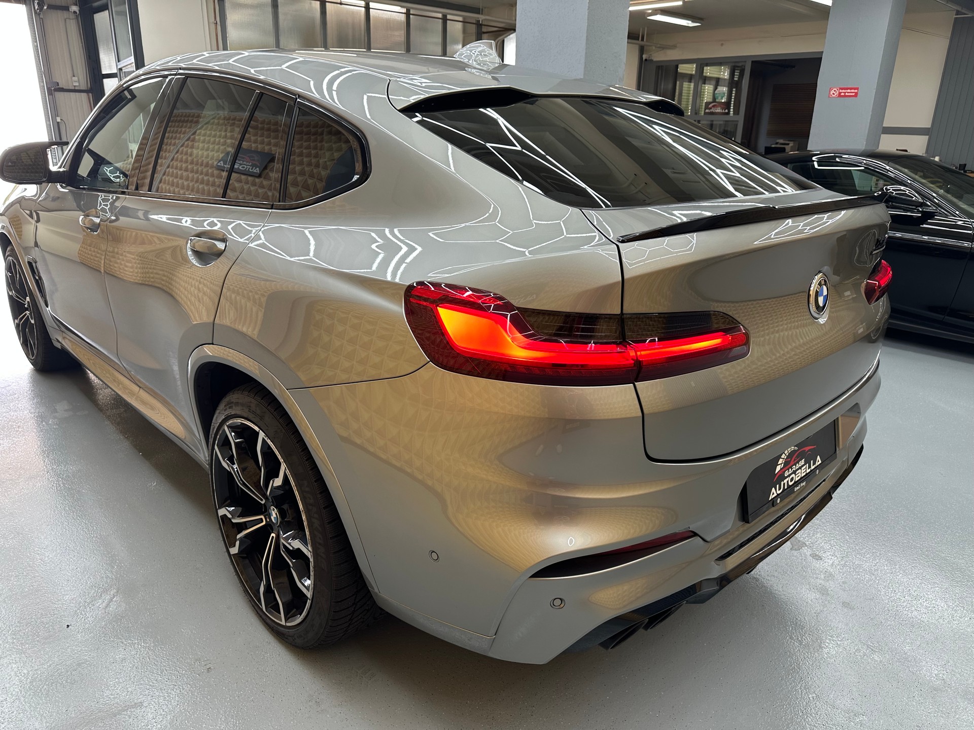 BMW X4M M Competition Steptronic-image-5