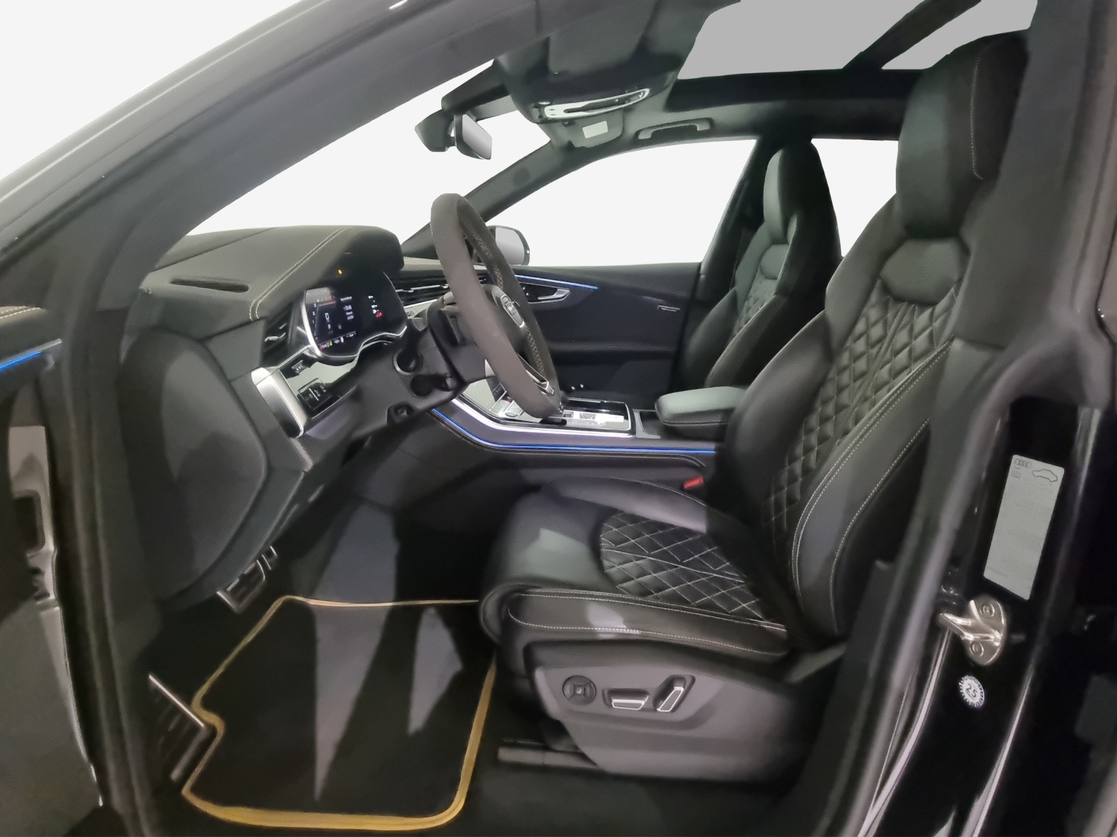 AUDI SQ8 SUV TFSI quattro tiptronic-image-7