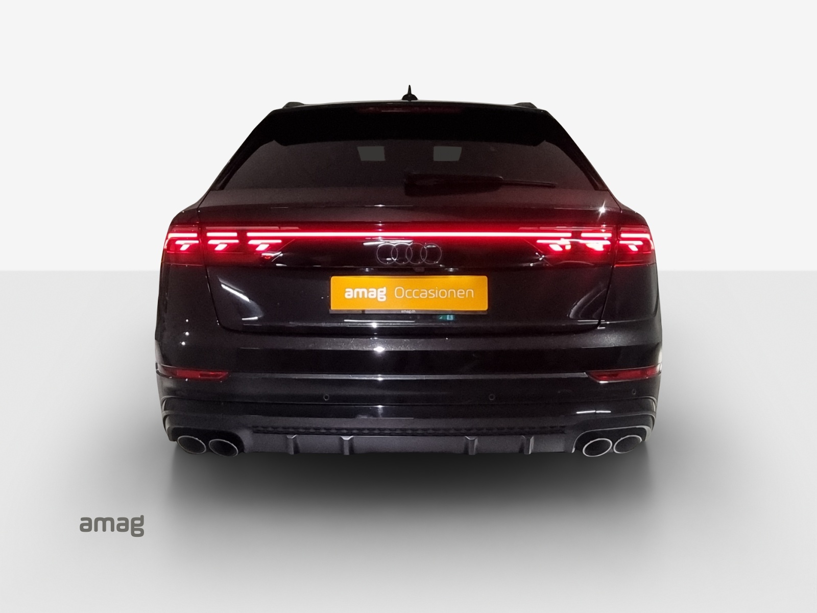 AUDI SQ8 SUV TFSI quattro tiptronic-showroom-element-3