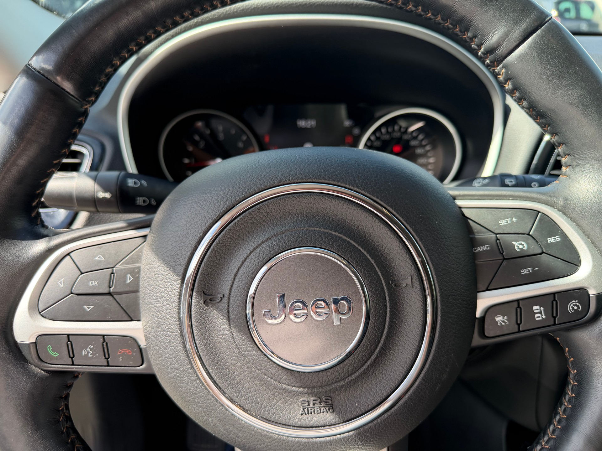 JEEP Compass 2.0CRD Limited AWD 9ATX-image-10