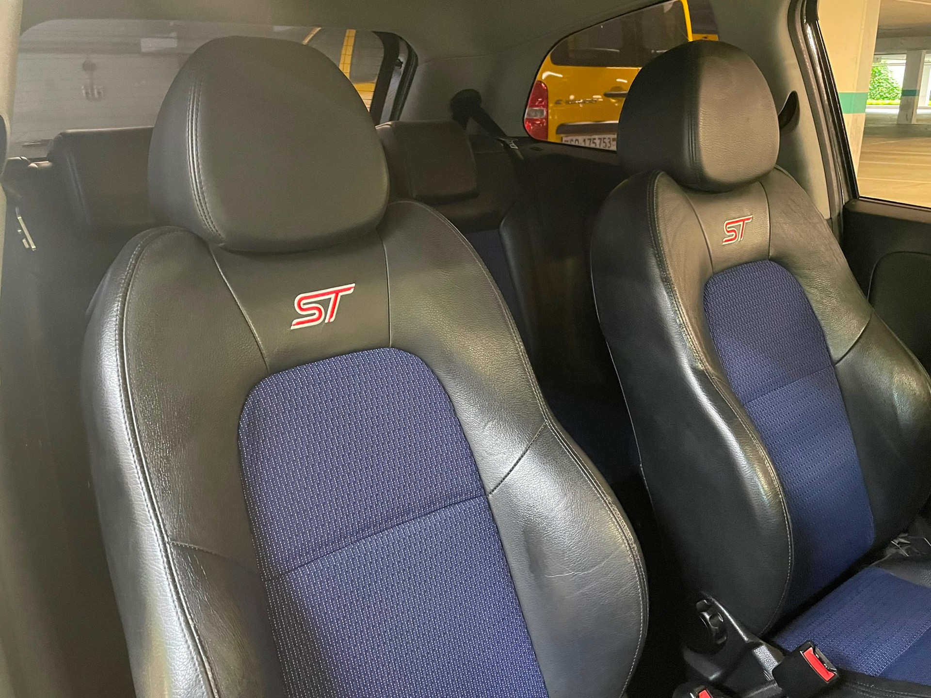 FORD Fiesta 2.0 16V ST-image-15