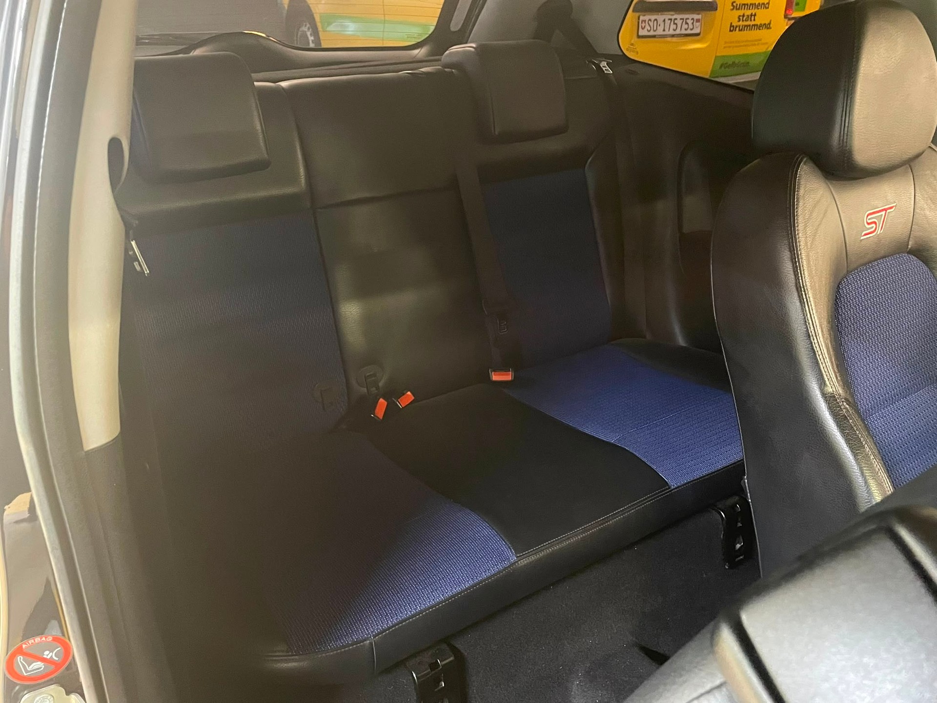 FORD Fiesta 2.0 16V ST-image-11