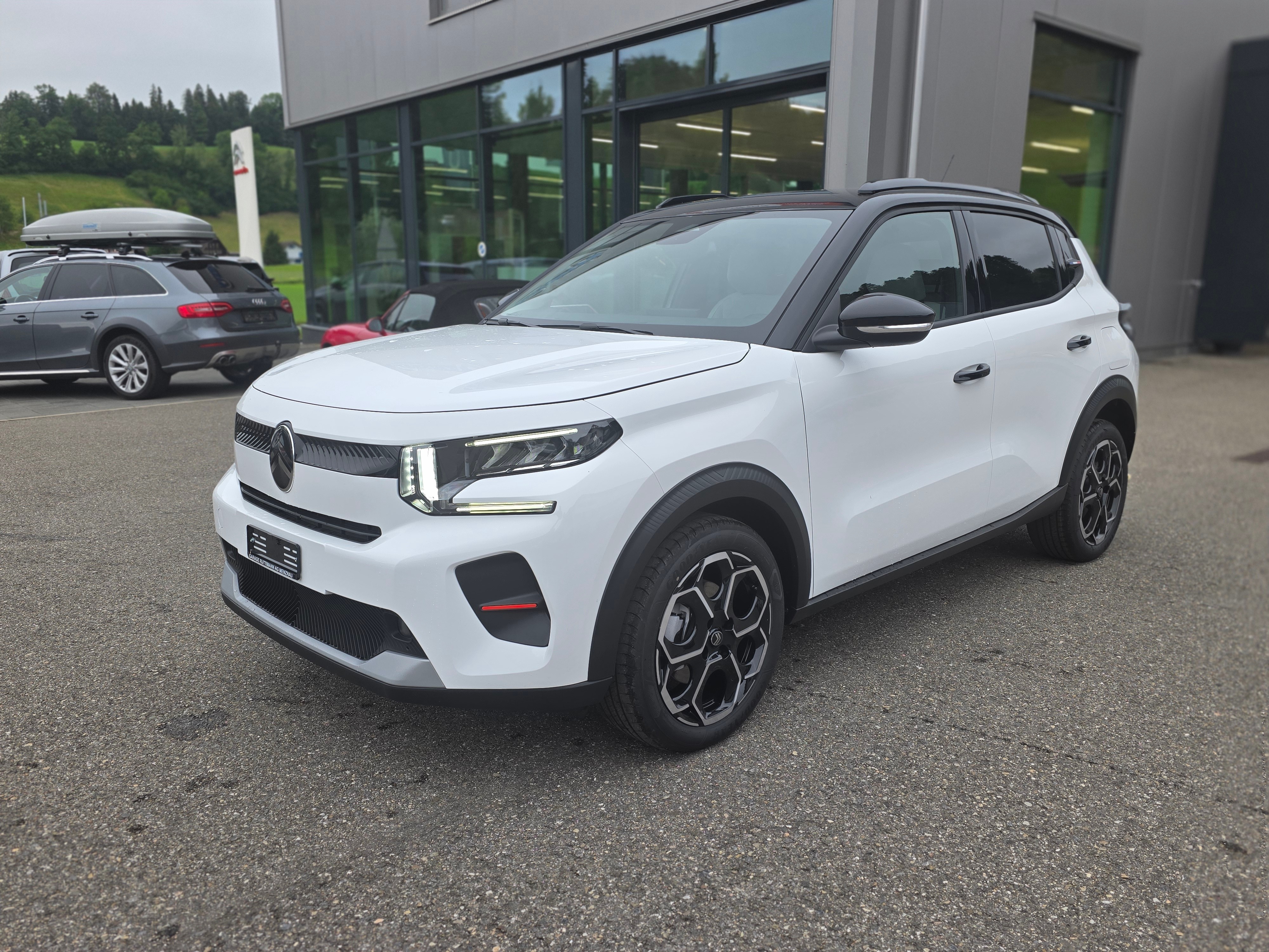 Car photo