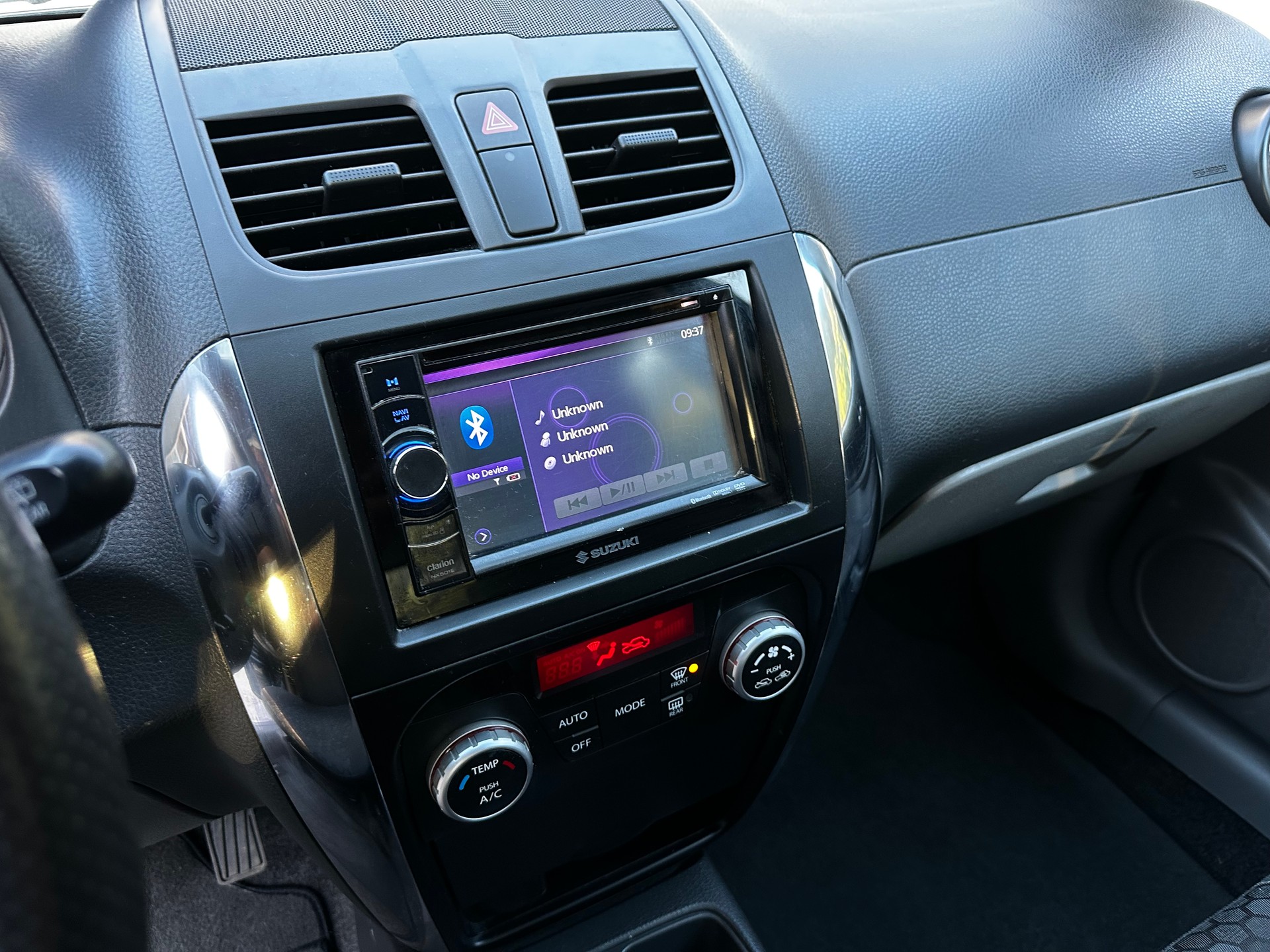 SUZUKI SX4 1.6 16V GL Top Indigo 4WD-image-14