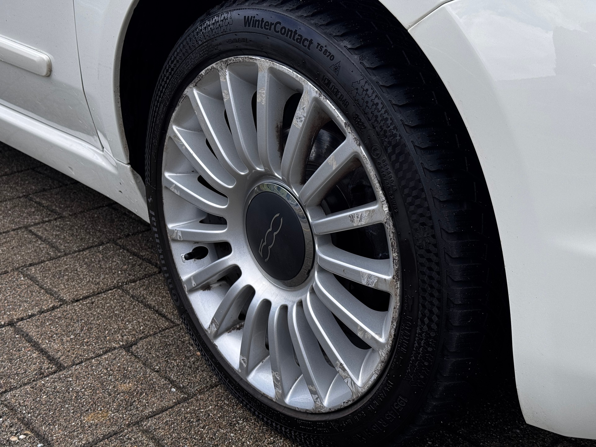 FIAT 500 0.9 Twinair Turbo Lounge Dualogic-image-3