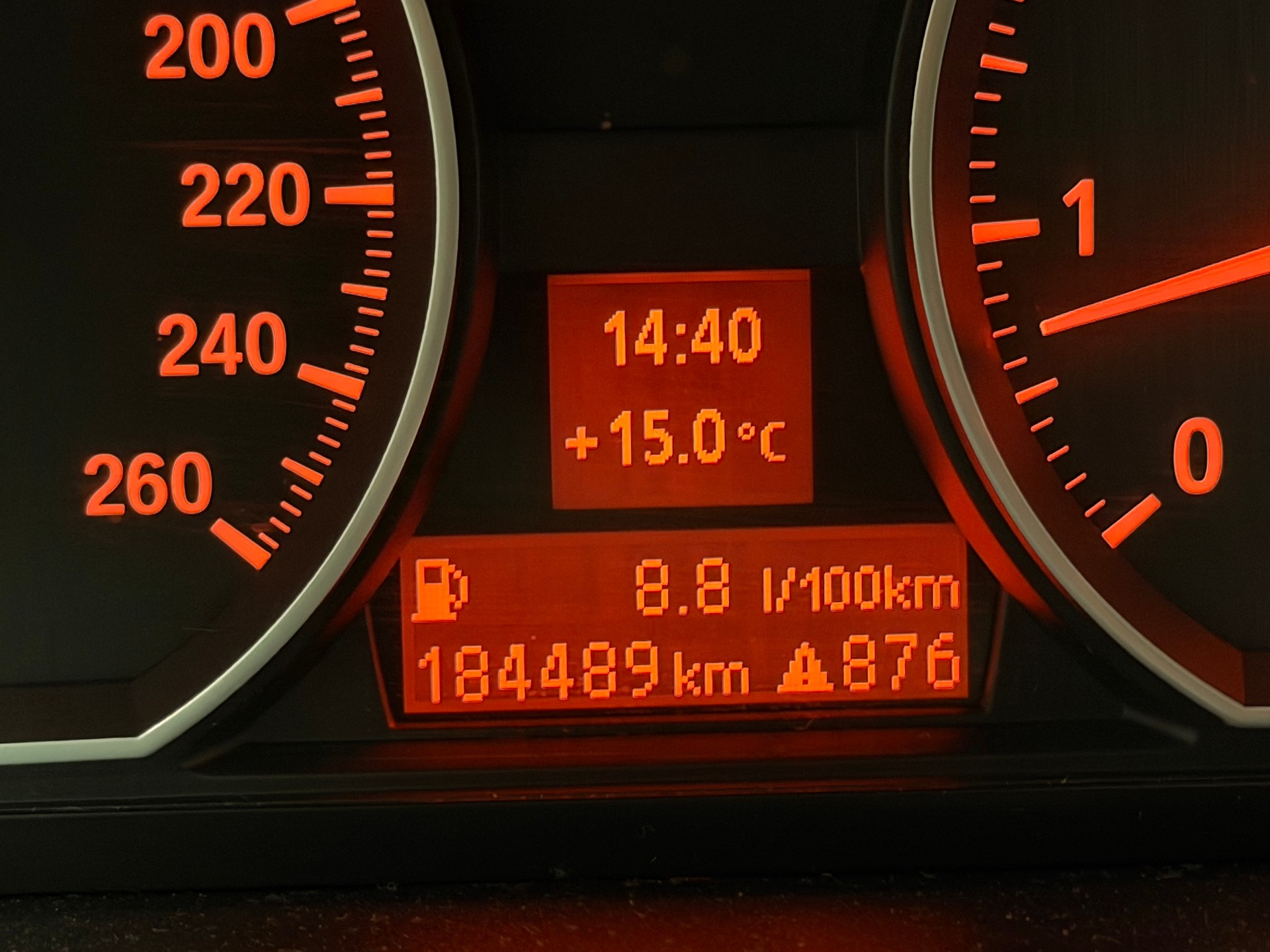 BMW 120i-image-19