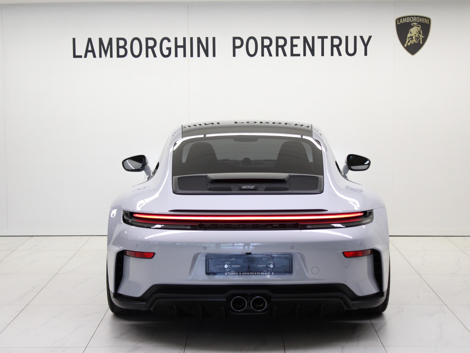 PORSCHE 911 Carrera GT3 PDK Touring-image-3