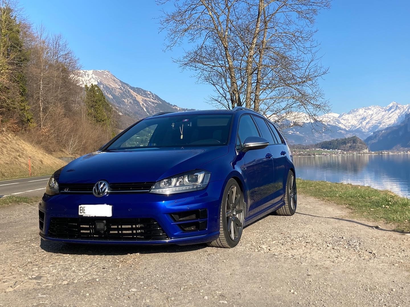 VW 2.0 TSI R DSG 4motion-image-0