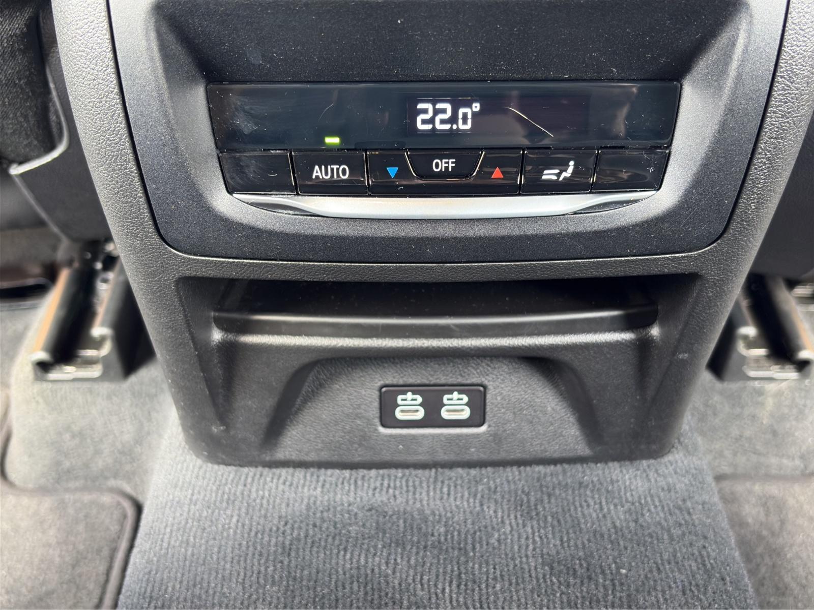BMW X3 30e xDrive-image-14