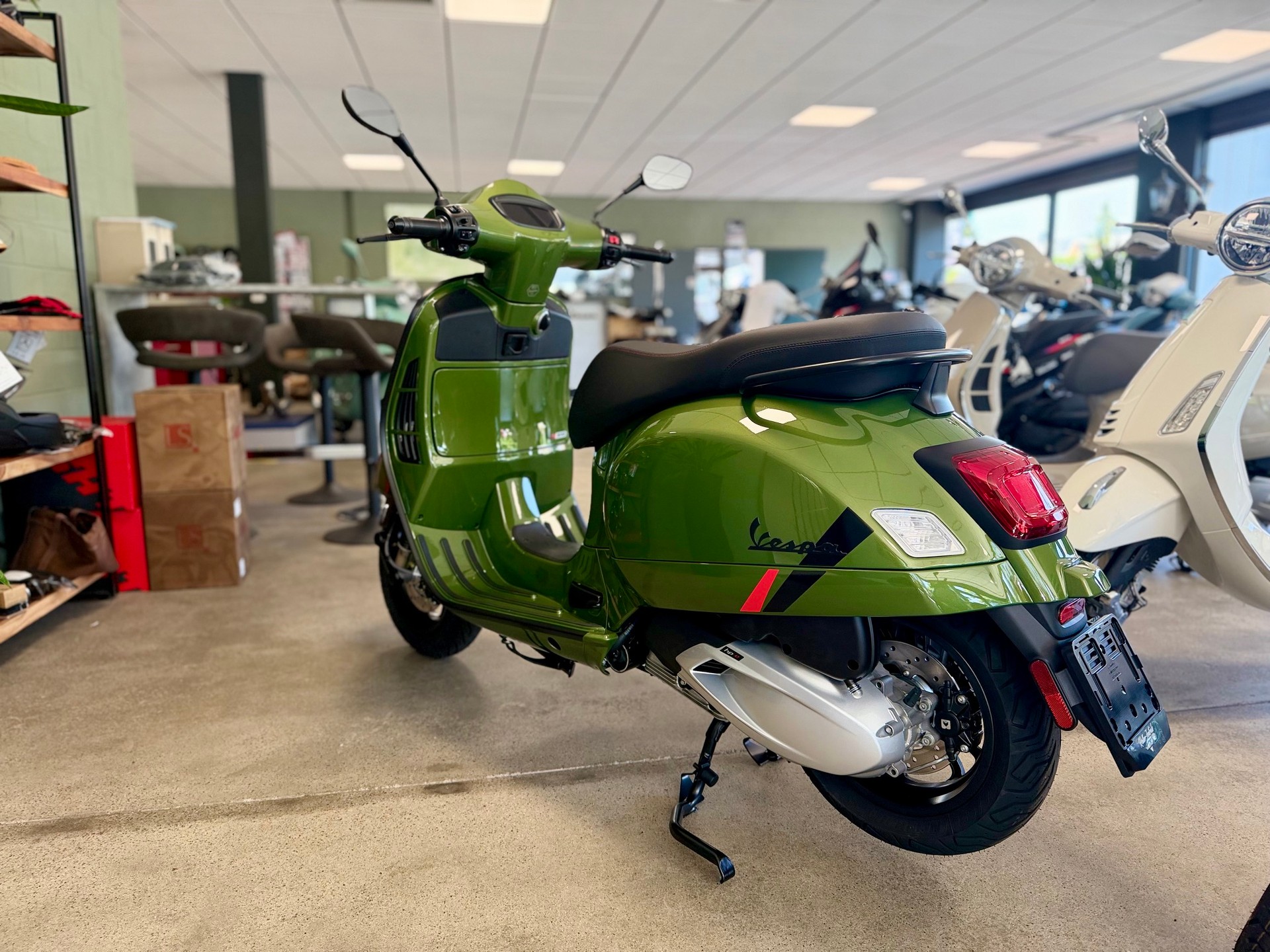 PIAGGIO Vespa GTS 310 Super Sport RST E5+-showroom-element-3