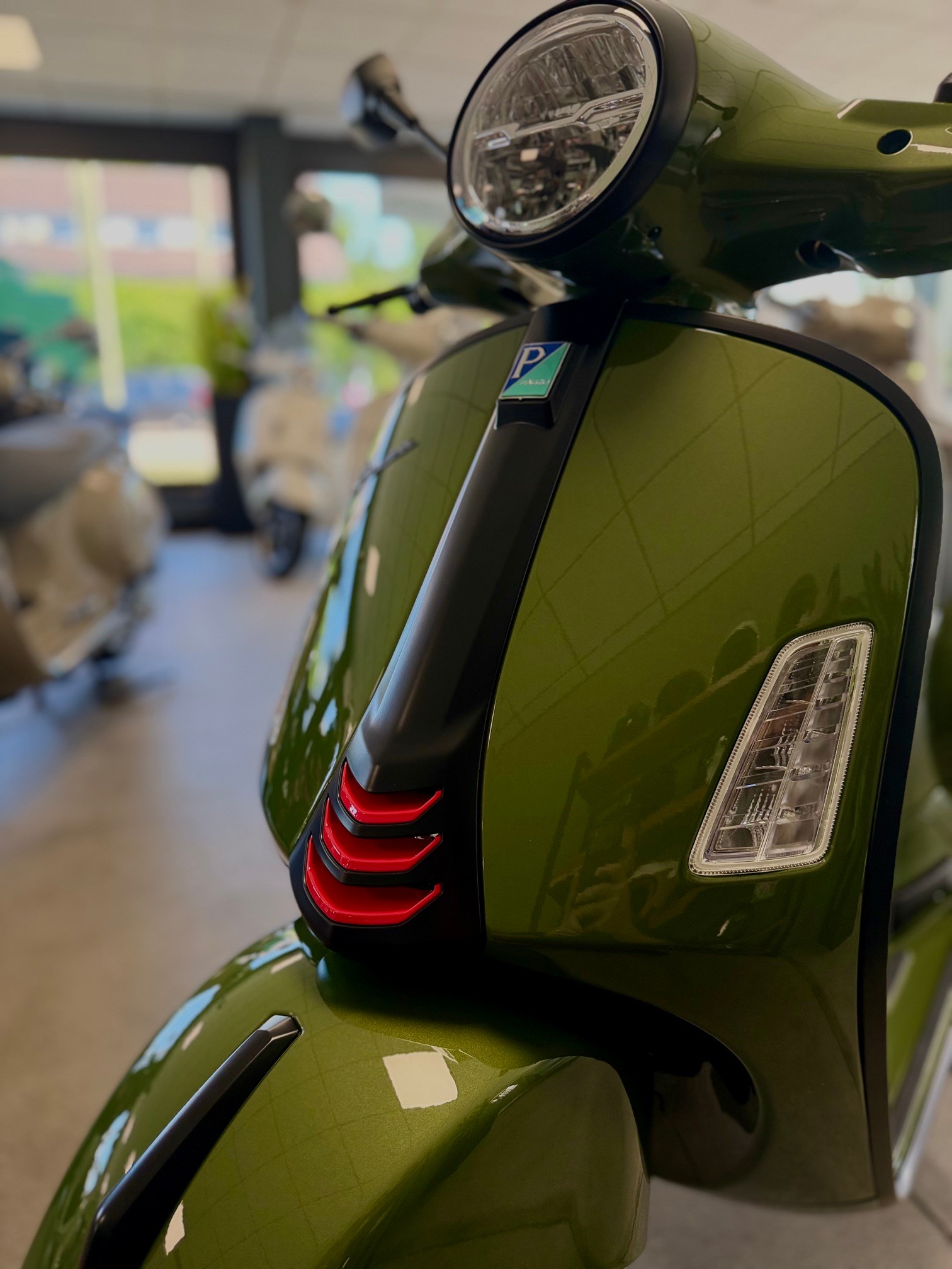 PIAGGIO Vespa GTS 310 Super Sport RST E5+-image-9