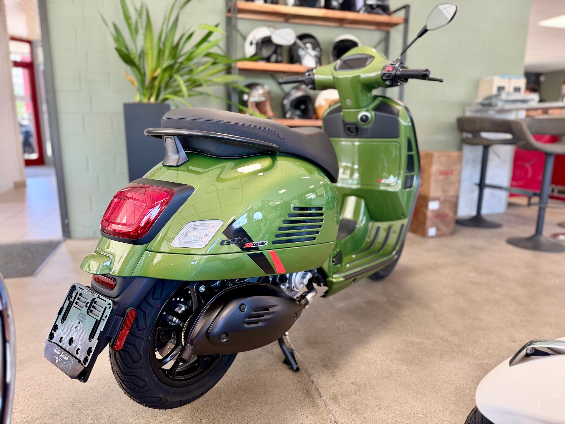 PIAGGIO Vespa GTS 310 Super Sport RST E5+-showroom-element-2