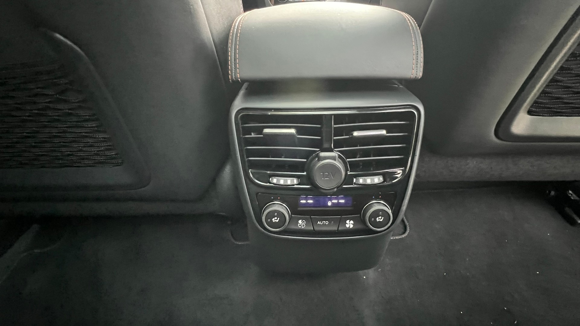 PEUGEOT 508 RXH 2.0 HDI HYBRID4 ETG6 l 200 PS-image-27