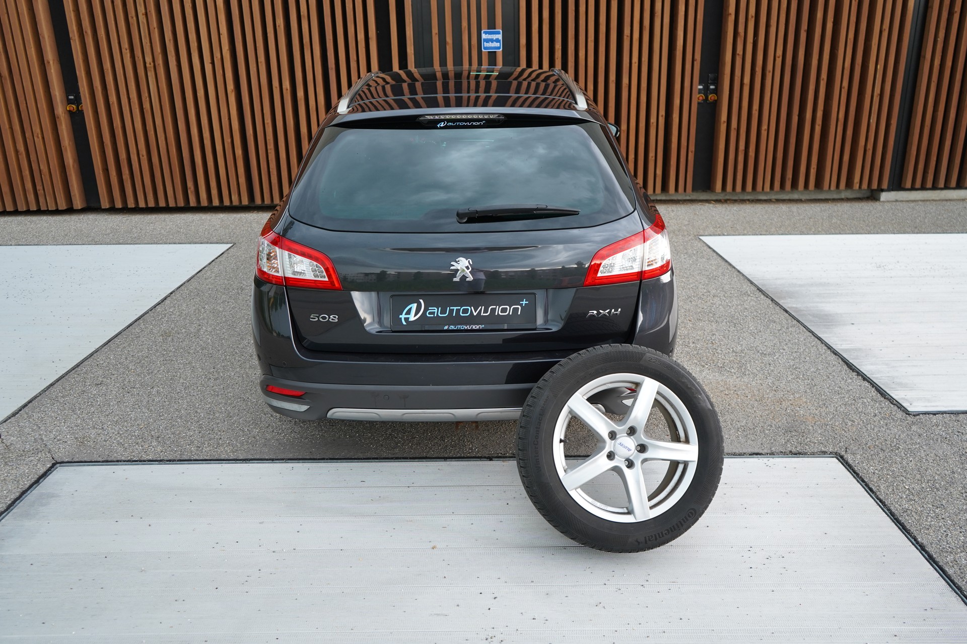 PEUGEOT 508 RXH 2.0 HDI HYBRID4 ETG6 l 200 PS-image-16