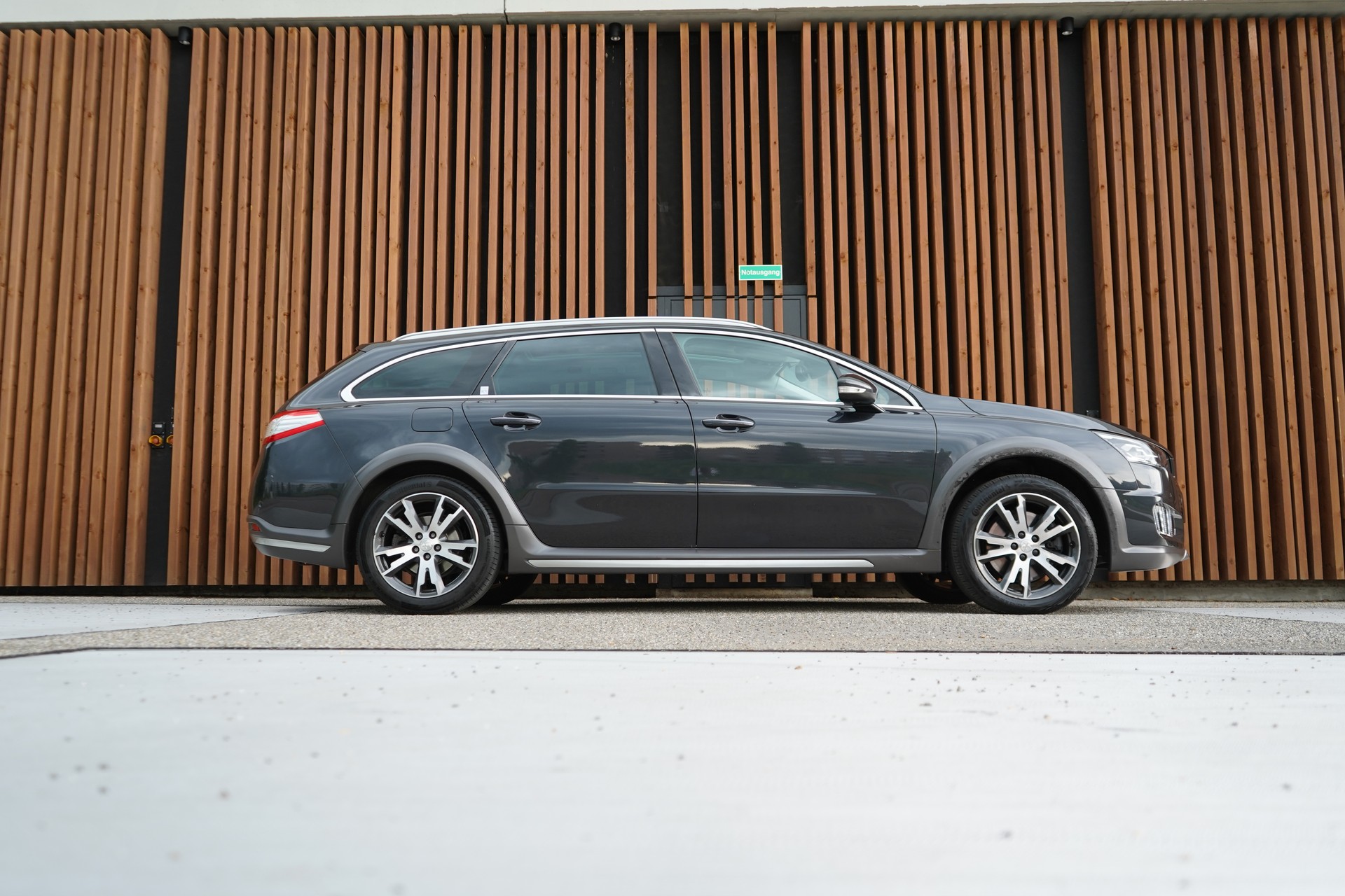 PEUGEOT 508 RXH 2.0 HDI HYBRID4 ETG6 l 200 PS-image-0