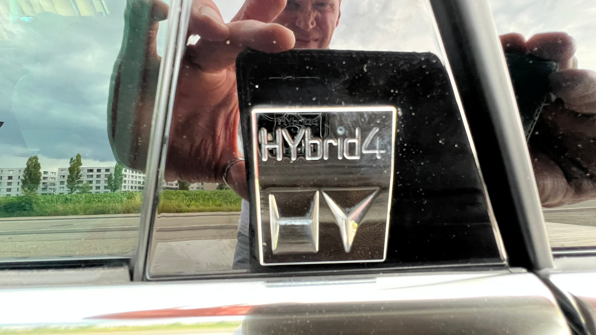 PEUGEOT 508 RXH 2.0 HDI HYBRID4 ETG6 l 200 PS-image-19