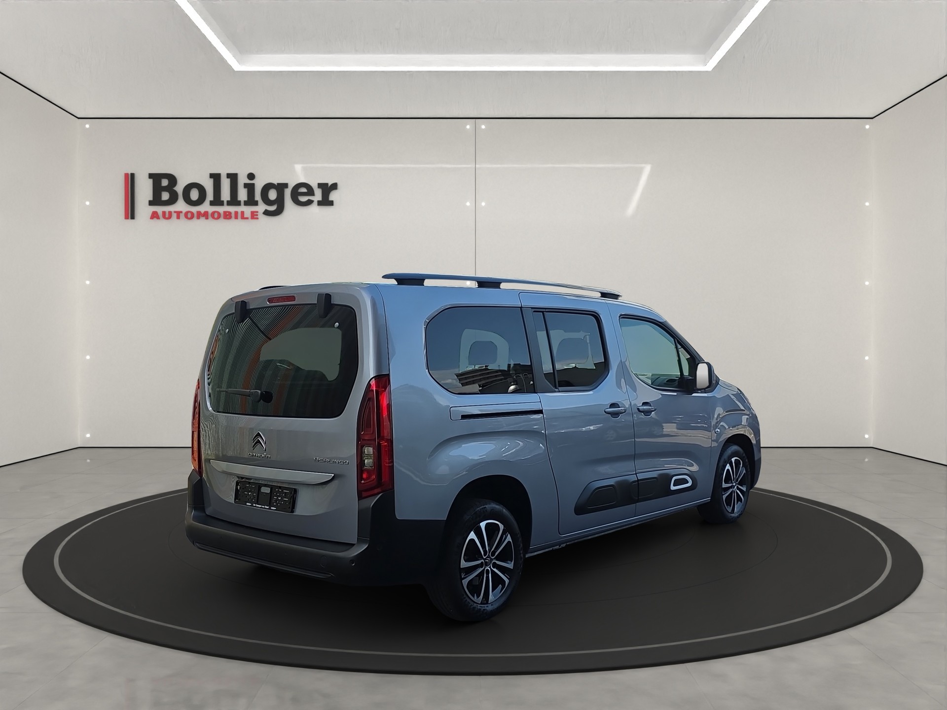 CITROEN Berlingo XL 1.2i PureTech 7 Plätze Shine-image-6