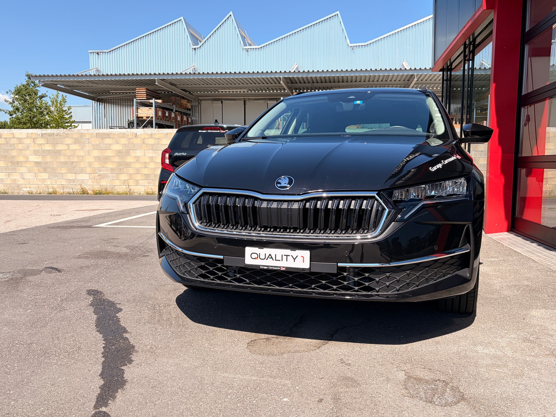 SKODA Octavia Combi 2.0 TDI DSG Selection-image-2