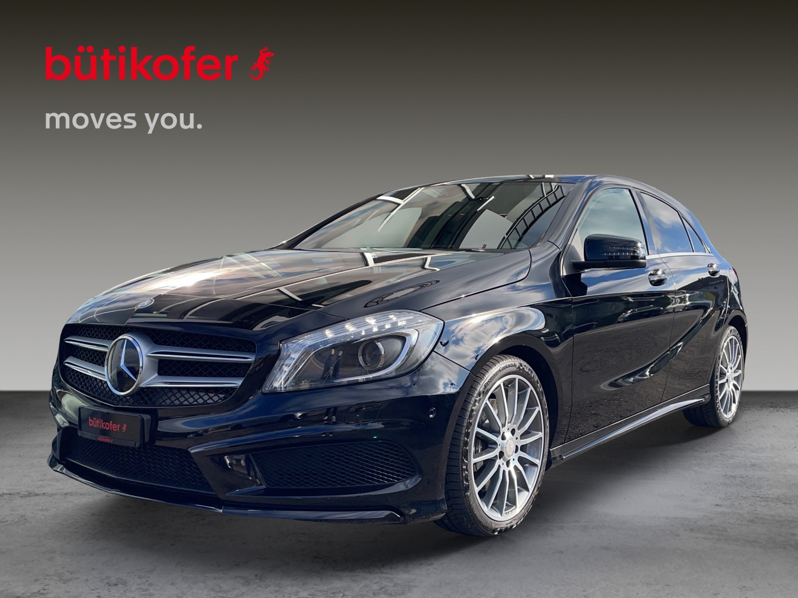 MERCEDES-BENZ A-Klasse W176 A 250 AMG Line 4m-image-0