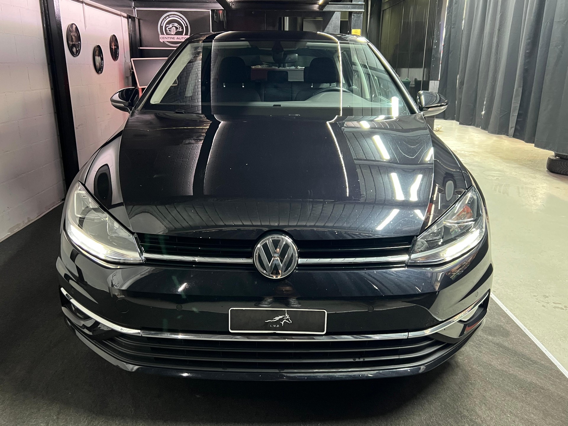 VW Golf 1.0 TSI Comfortline DSG-image-2