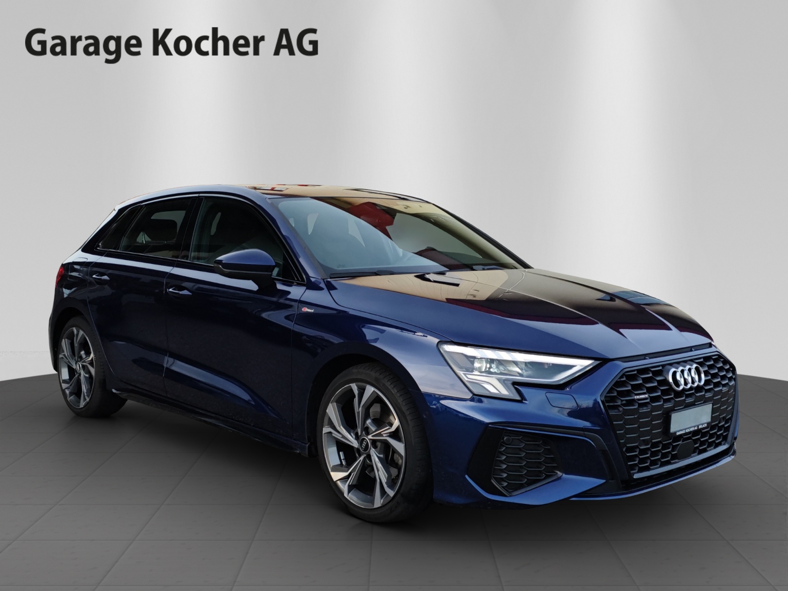 AUDI A3 Sportback 40 TFSI S line quattro S-tronic-image-6