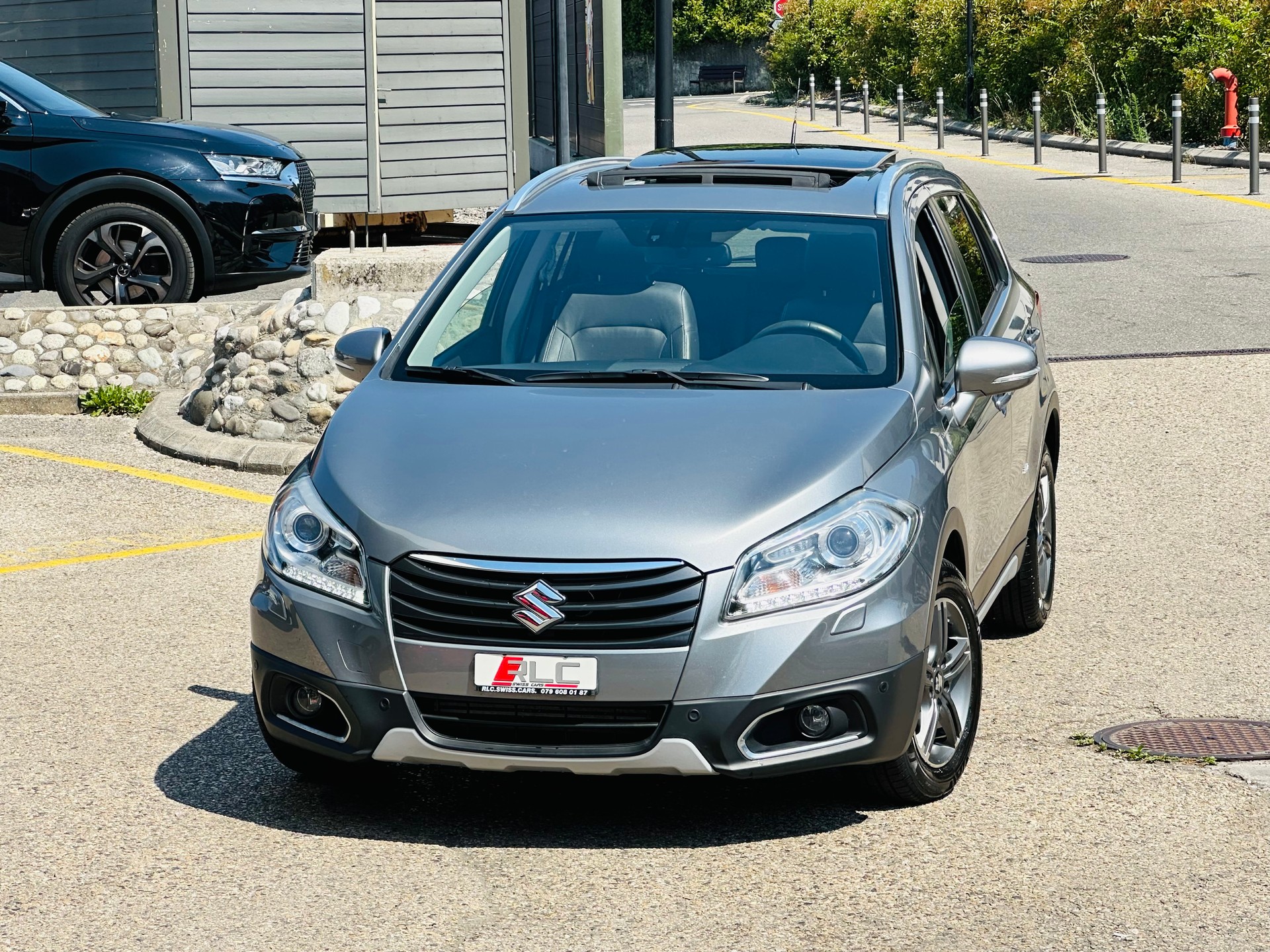 SUZUKI SX4 S-Cross 1.6 TD PizSulai 4WD TCSS-image-0