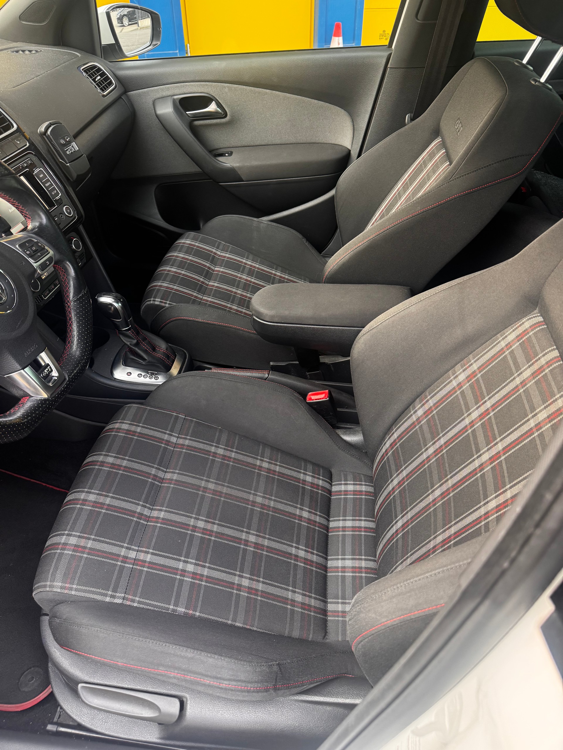 VW Polo 1.4 TSI GTI DSG-image-11