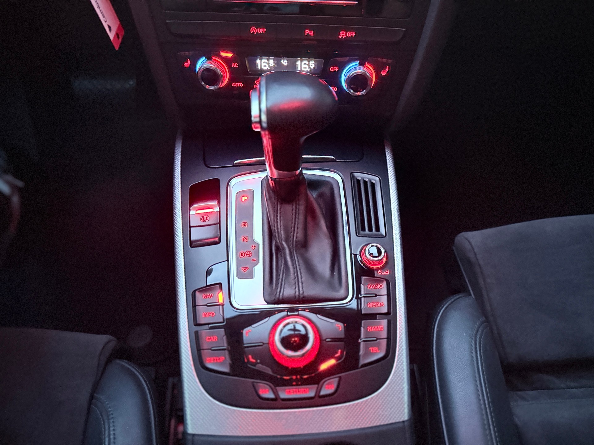 AUDI A5 Sportback 1.8 TFSI multitronic-image-12