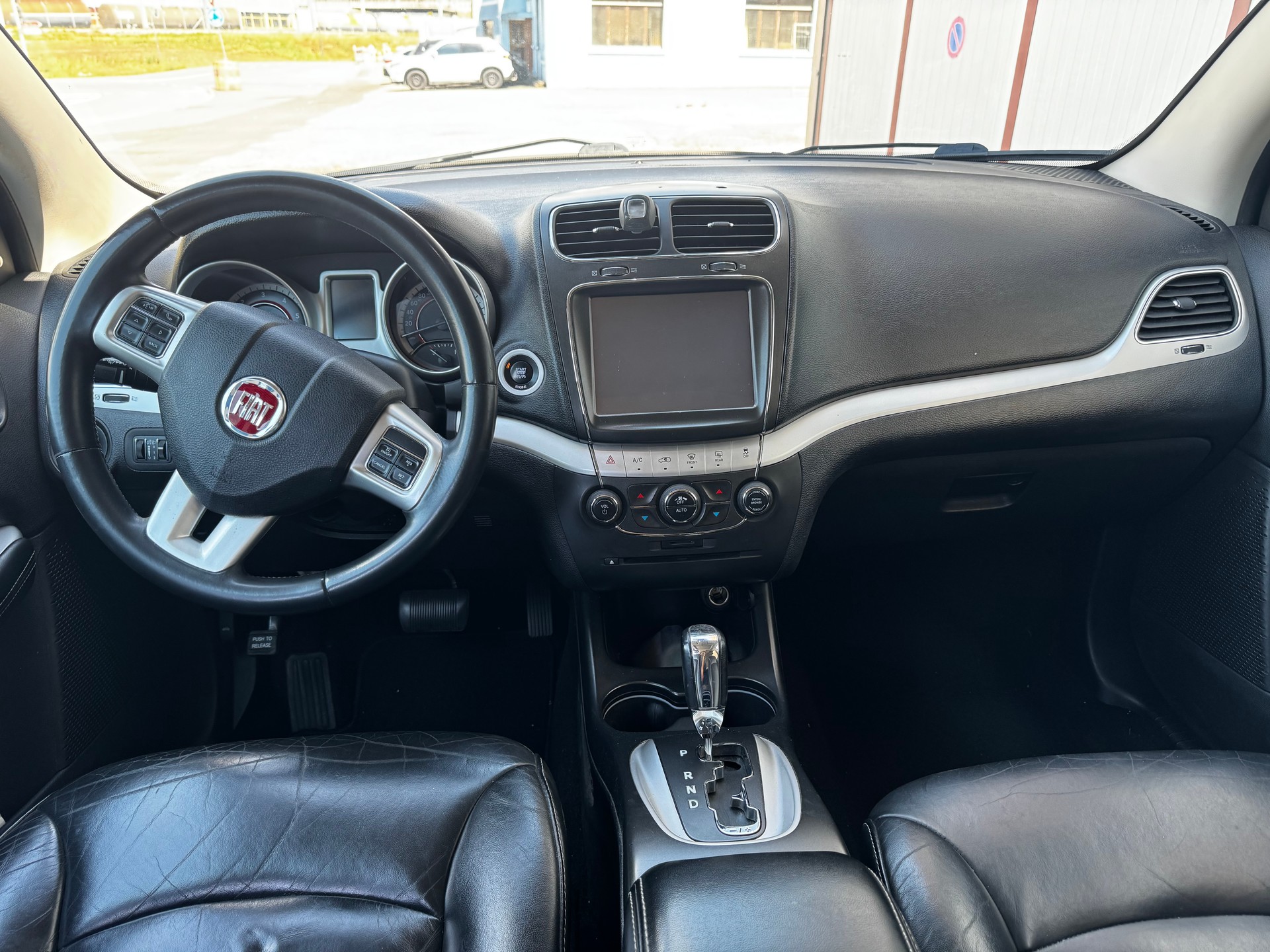 FIAT Freemont 2.0 MJ Black Code AWD Automat-image-11