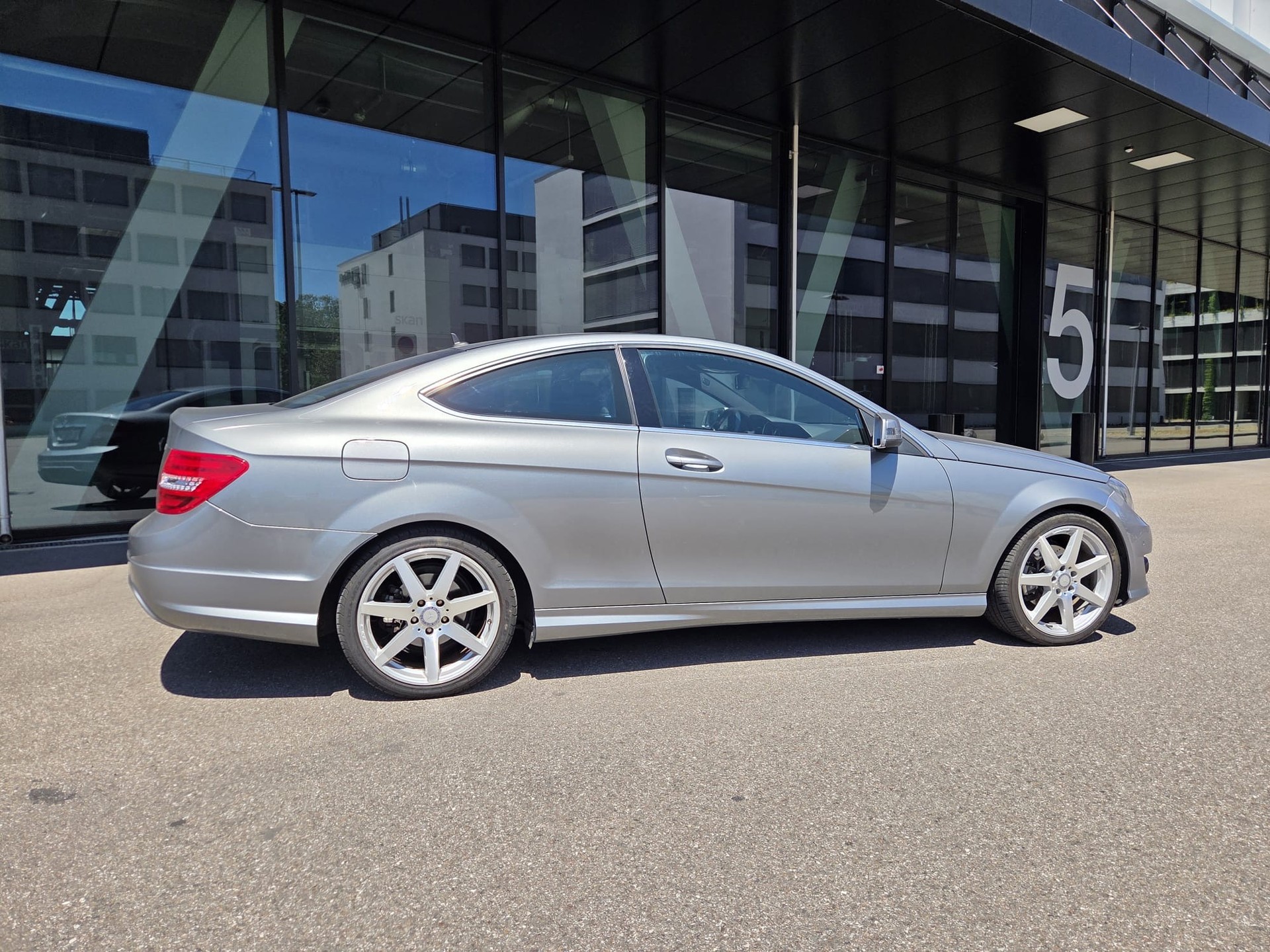 MERCEDES-BENZ C 180 BlueEF-image-4