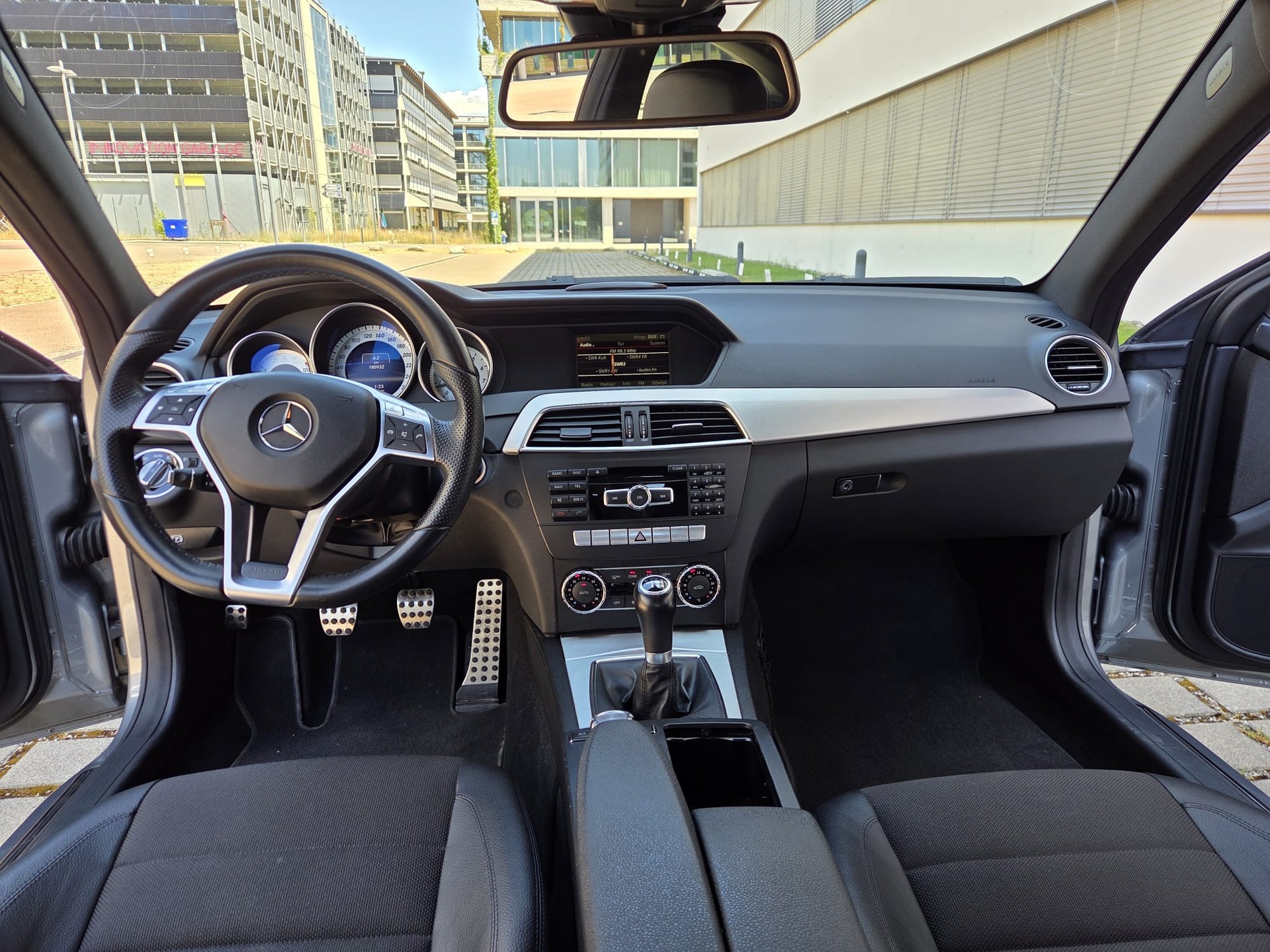 MERCEDES-BENZ C 180 BlueEF-image-5