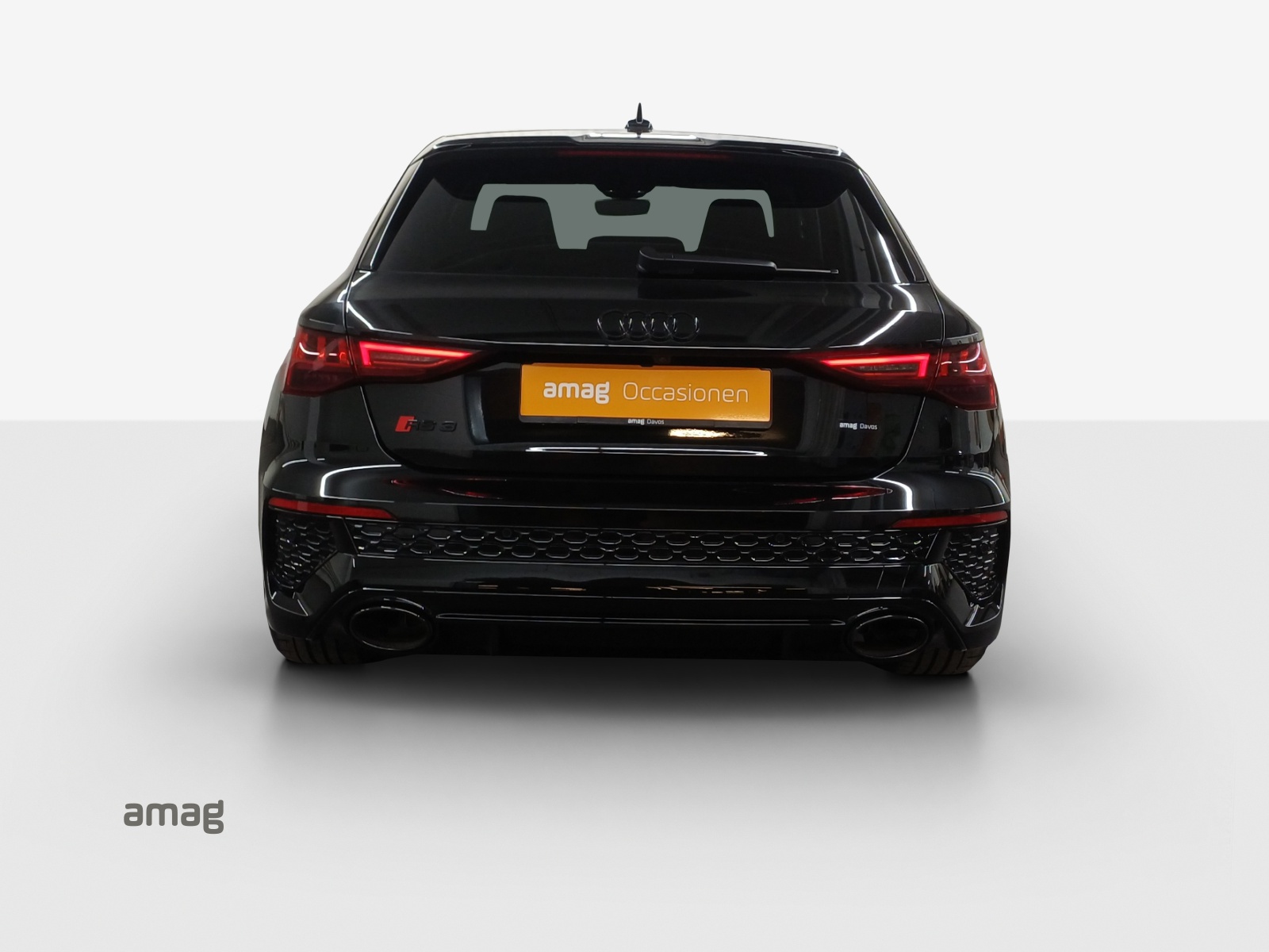 AUDI RS3 Sportback 2.5 TSI quattro S-tronic-image-3