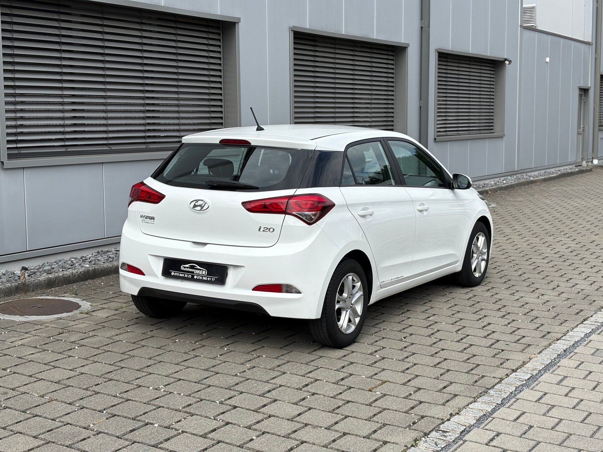 HYUNDAI i20 1.2 Frisch ab MFK 09.07.2026-image-8