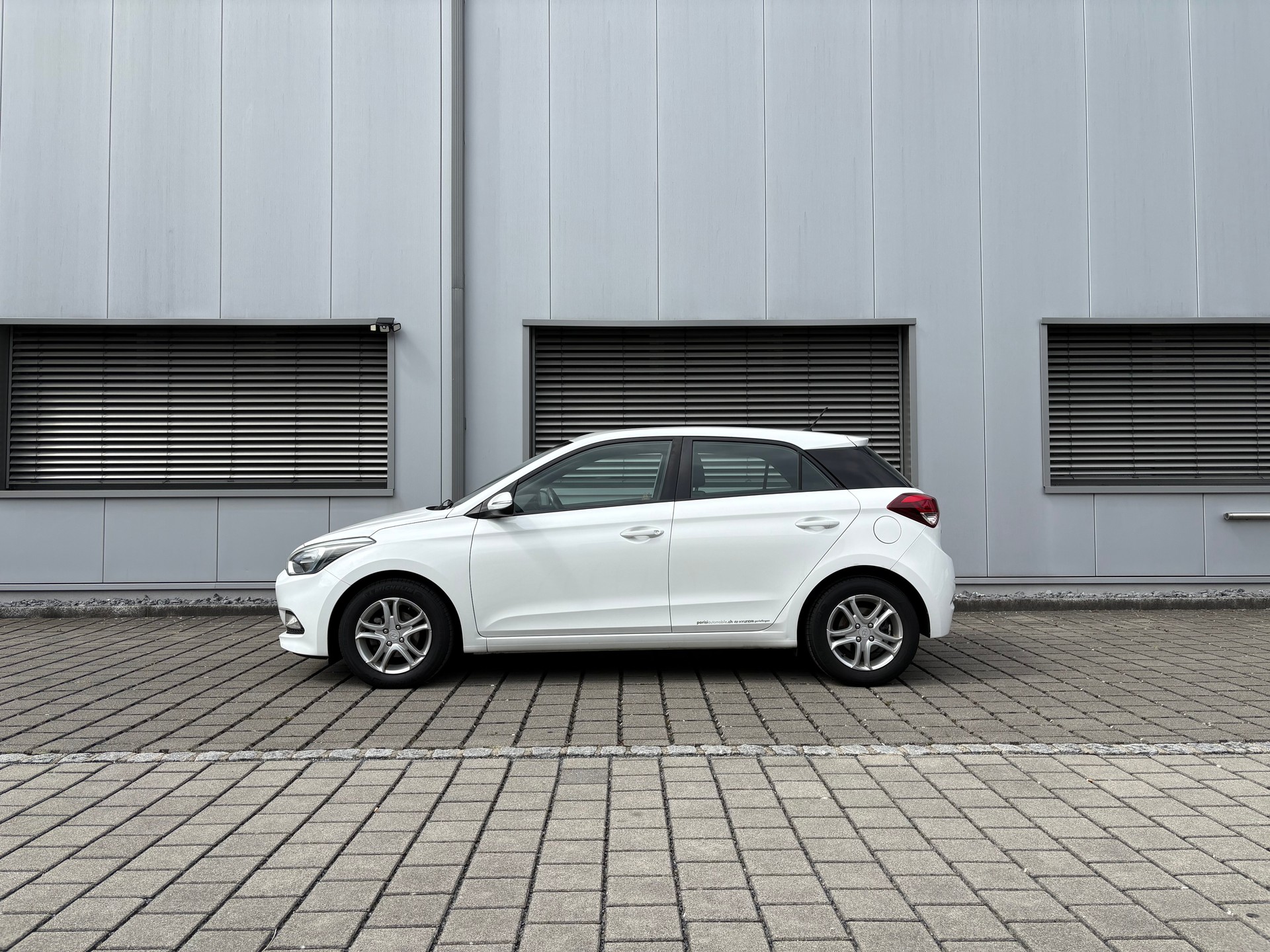 HYUNDAI i20 1.2 Frisch ab MFK 09.07.2026-image-10