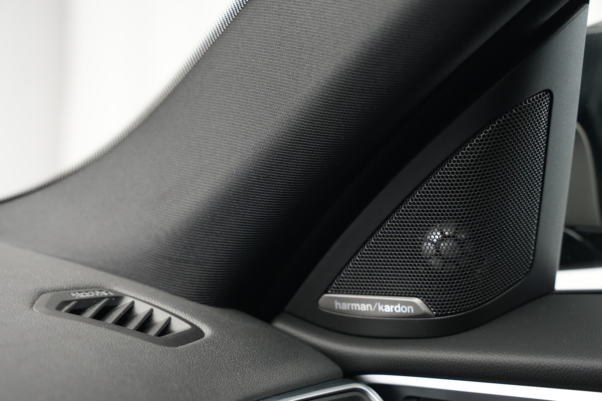 BMW M440i xDrive 48V Gran Coupé Steptronic *Sanremo grün* *Harman/Kardon* *Panorama*-image-21