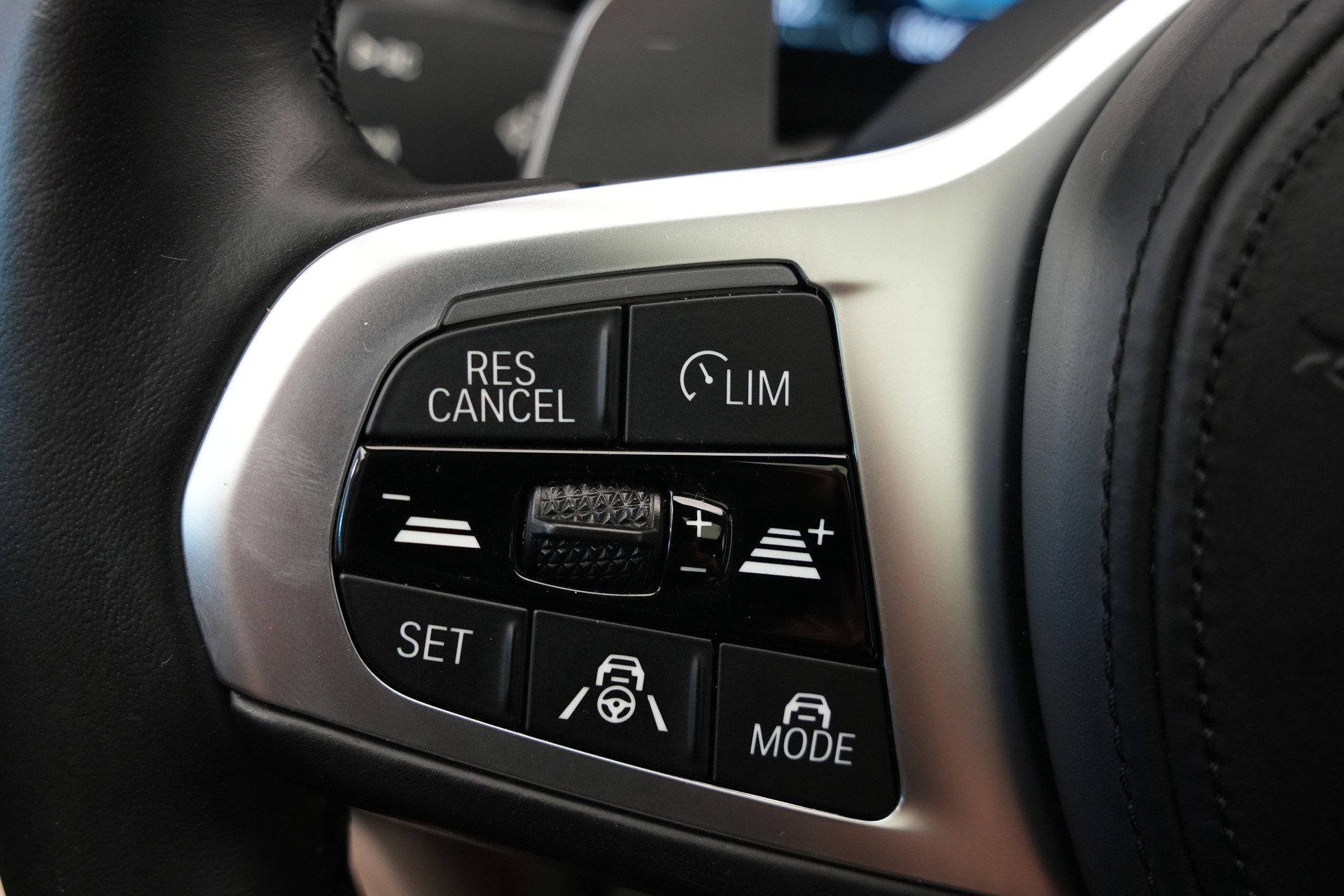 BMW M440i xDrive 48V Gran Coupé Steptronic *Sanremo grün* *Harman/Kardon* *Panorama*-image-25