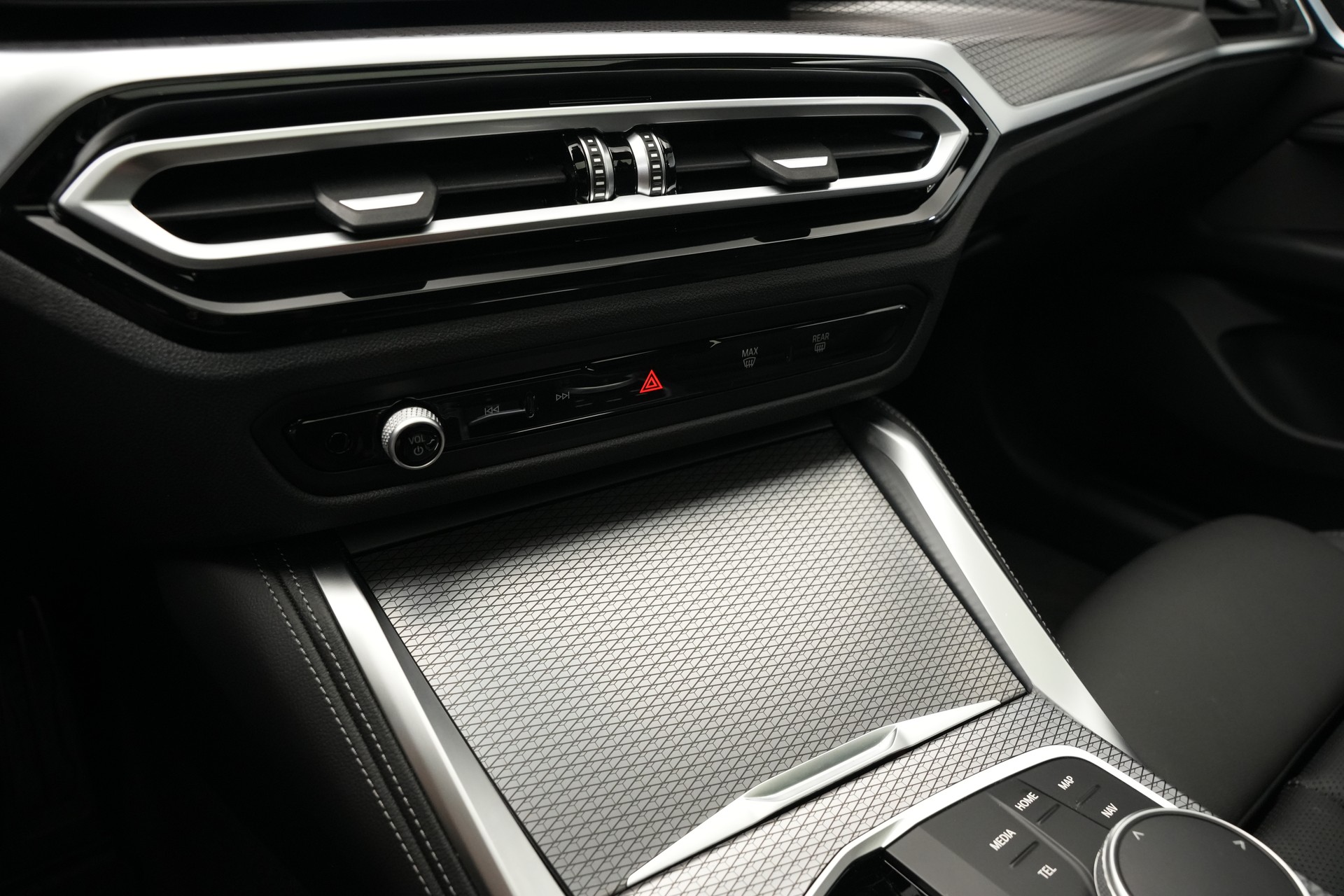 BMW M440i xDrive 48V Gran Coupé Steptronic *Sanremo grün* *Harman/Kardon* *Panorama*-image-23
