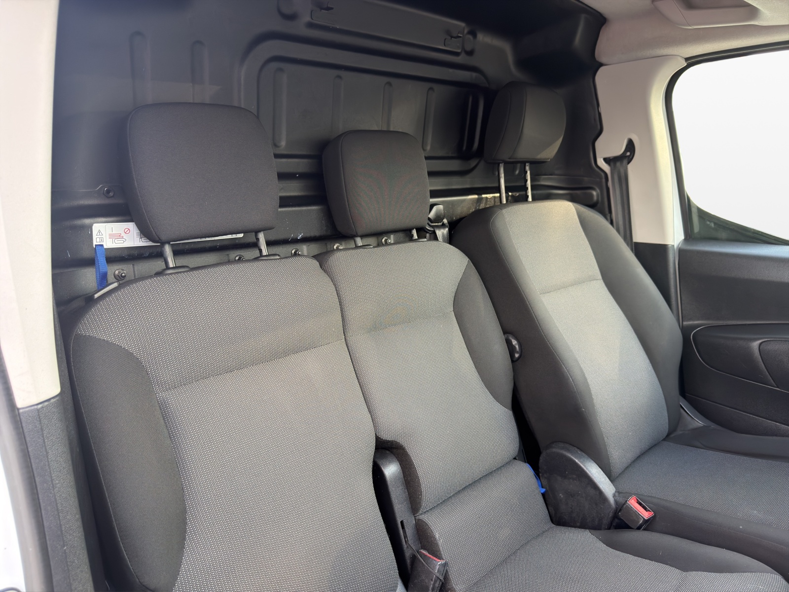 PEUGEOT Partner 1.5 Blue HDi s/s Premium 1000kg-image-15