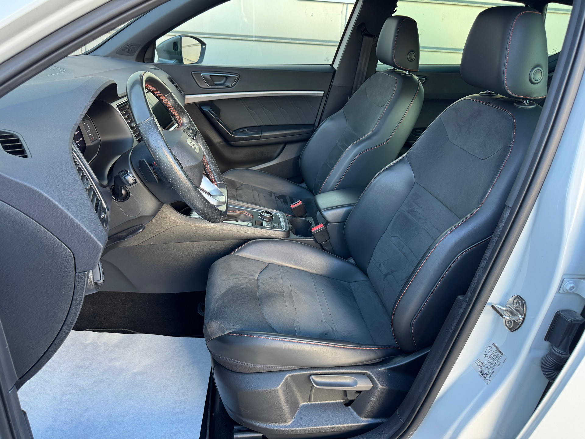 SEAT Ateca 2.0 TSI FR 4Drive DSG-image-4