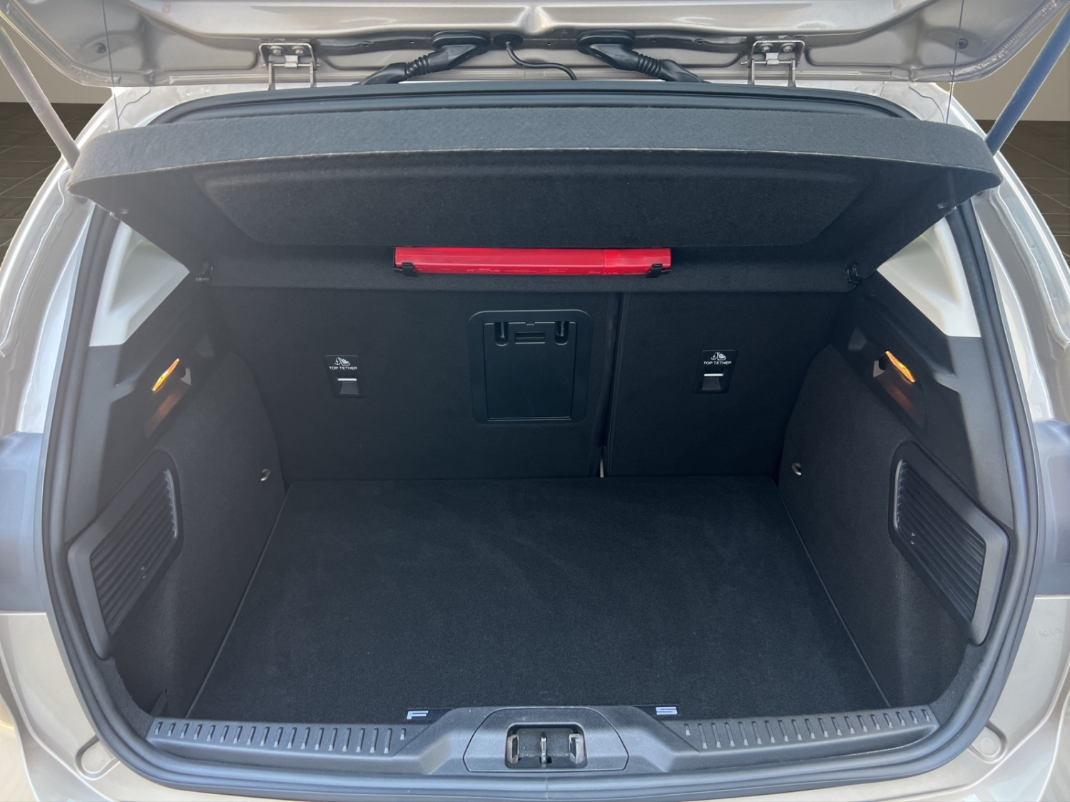 FORD Focus 2.0 EcoBlue 150 Vignale-image-24
