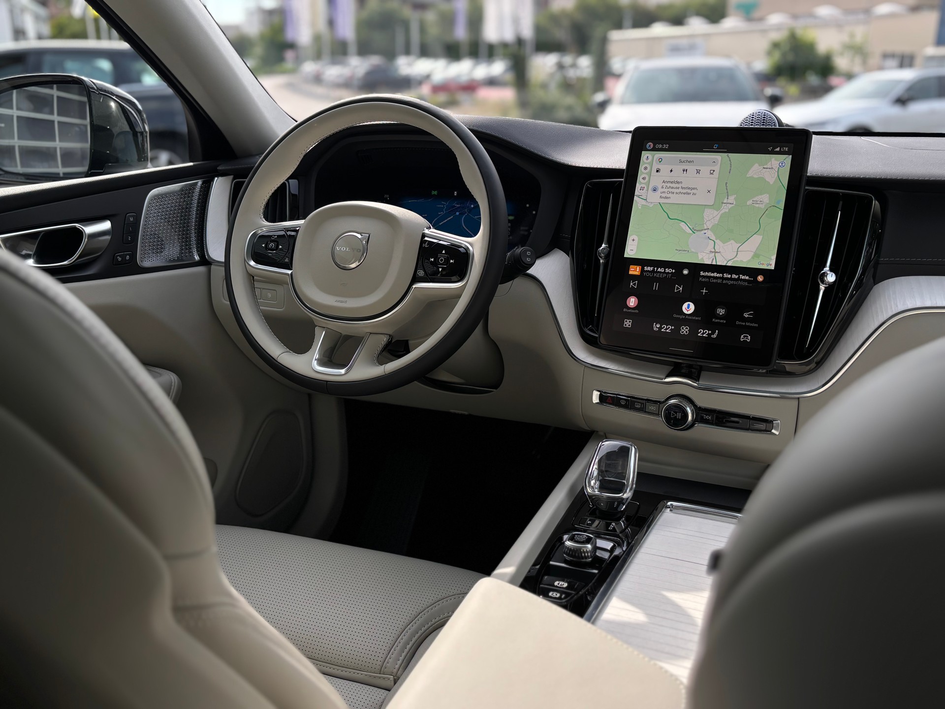 VOLVO XC60 2.0 T8 TE Ultra Bright eAWD-image-13